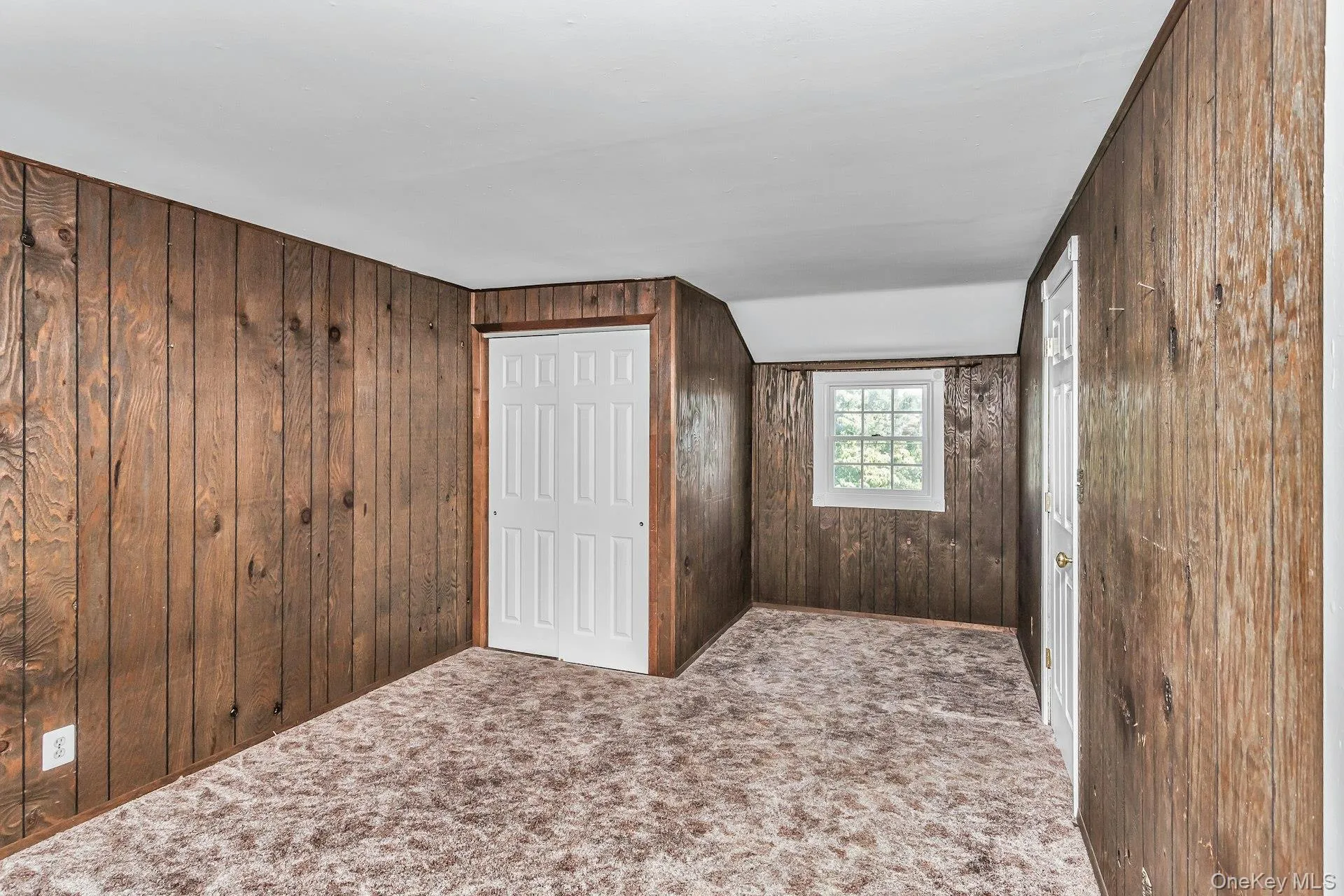 14 Prade Lane, Oyster Bay, NY, 4 Bedrooms Bedrooms, 7 Rooms Rooms,2 BathroomsBathrooms,Residential,For Rent,Prade,0,1023262 14 Prade Lane, Oyster Bay, NY, 4 Bedrooms Bedrooms, 7 Rooms Rooms,2 BathroomsBathrooms,Residential,For Rent,Prade,0,1023262