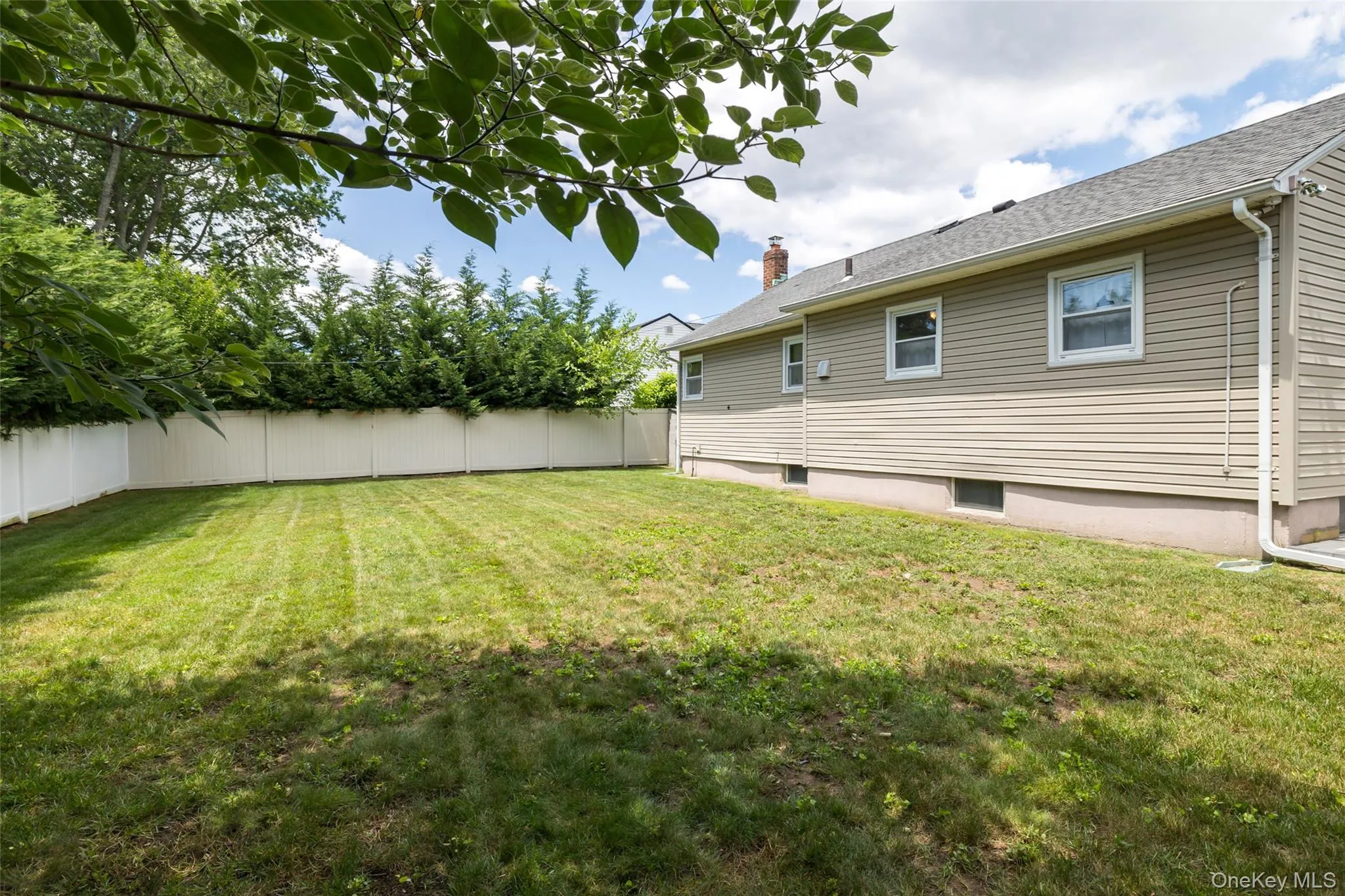 3902 Clove Court, Hempstead, NY, 3 Bedrooms Bedrooms, 6 Rooms Rooms,2 BathroomsBathrooms,Residential,For Rent,Clove,0,1023265 3902 Clove Court, Hempstead, NY, 3 Bedrooms Bedrooms, 6 Rooms Rooms,2 BathroomsBathrooms,Residential,For Rent,Clove,0,1023265