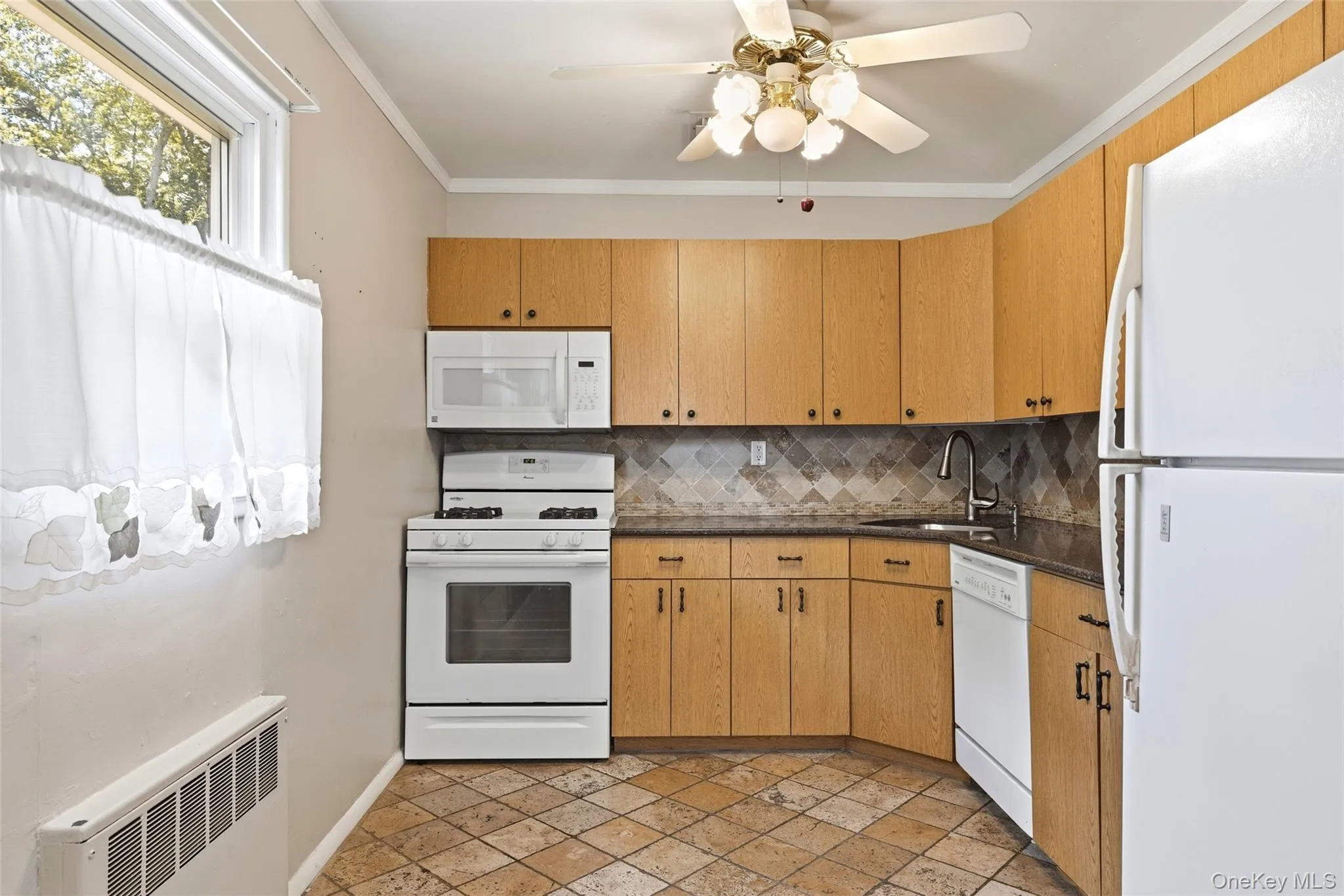 3902 Clove Court, Hempstead, NY, 3 Bedrooms Bedrooms, 6 Rooms Rooms,2 BathroomsBathrooms,Residential,For Rent,Clove,0,1023265 3902 Clove Court, Hempstead, NY, 3 Bedrooms Bedrooms, 6 Rooms Rooms,2 BathroomsBathrooms,Residential,For Rent,Clove,0,1023265