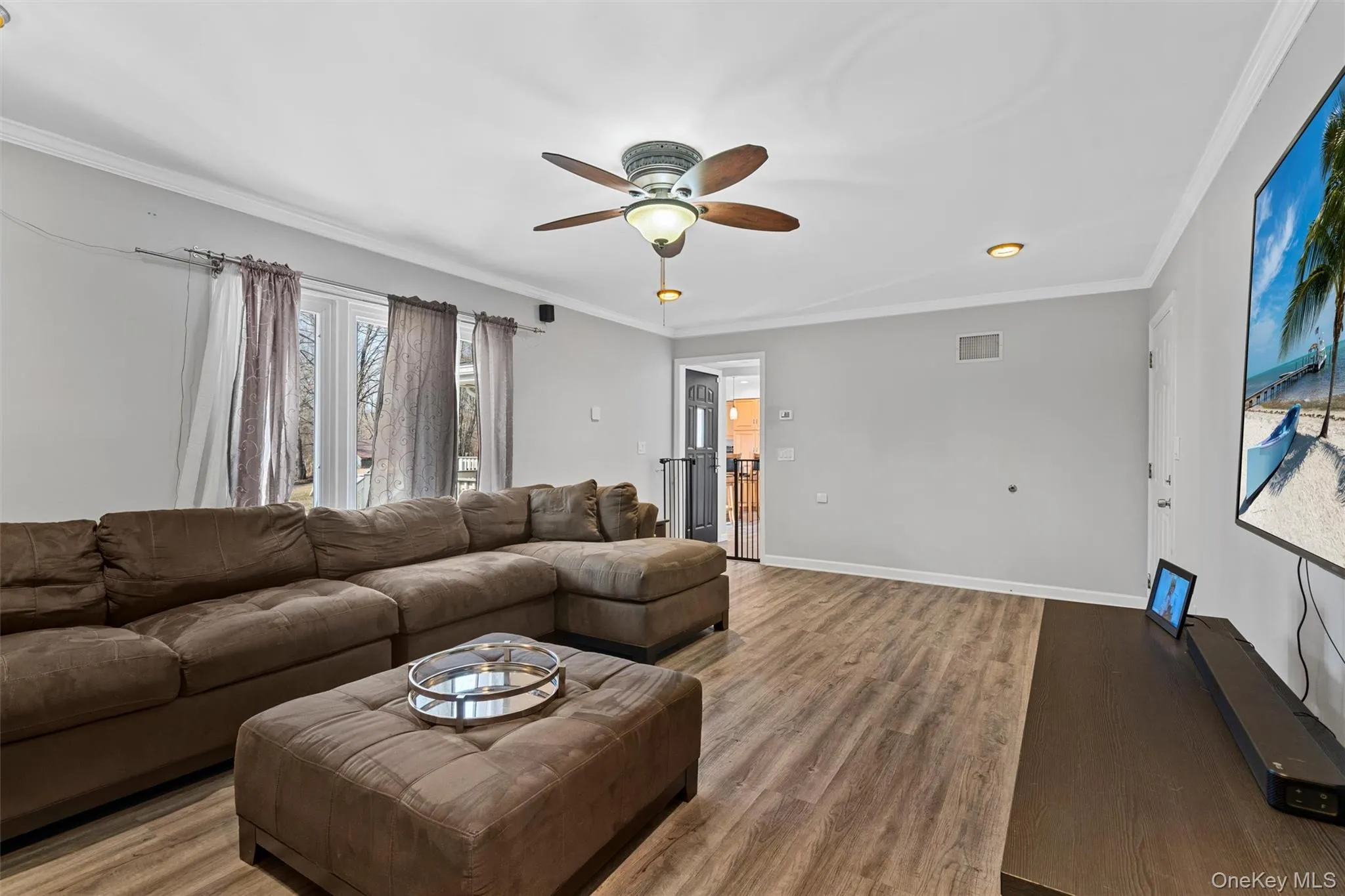 10 Hidden Drive, Chester Town, NY, 4 Bedrooms Bedrooms, 7 Rooms Rooms,3 BathroomsBathrooms,Residential,For Rent,Hidden,0,1023272 10 Hidden Drive, Chester Town, NY, 4 Bedrooms Bedrooms, 7 Rooms Rooms,3 BathroomsBathrooms,Residential,For Rent,Hidden,0,1023272