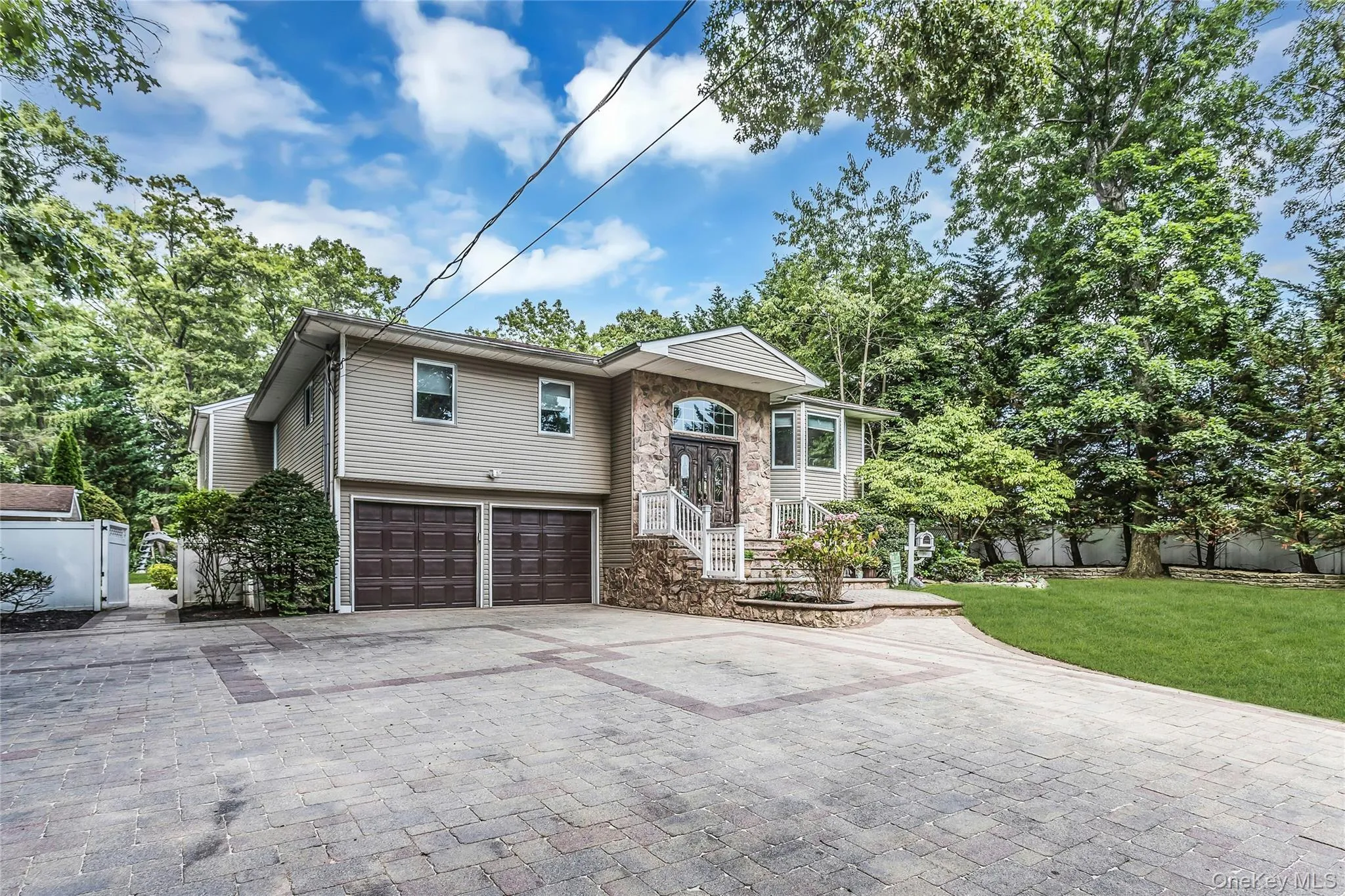 39 Kennedy Drive, Oyster Bay, NY, 7 Bedrooms Bedrooms, 14 Rooms Rooms,4 BathroomsBathrooms,Residential,For Rent,Kennedy,0,1023275 39 Kennedy Drive, Oyster Bay, NY, 7 Bedrooms Bedrooms, 14 Rooms Rooms,4 BathroomsBathrooms,Residential,For Rent,Kennedy,0,1023275