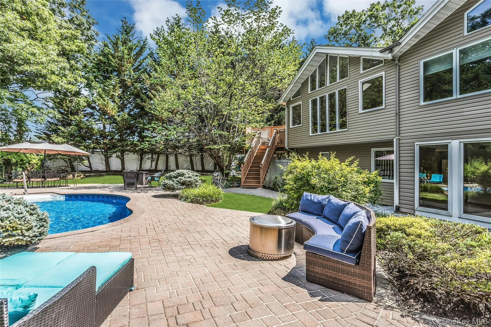 39 Kennedy Drive, Oyster Bay, NY, 7 Bedrooms Bedrooms, 14 Rooms Rooms,4 BathroomsBathrooms,Residential,For Rent,Kennedy,0,1023275 39 Kennedy Drive, Oyster Bay, NY, 7 Bedrooms Bedrooms, 14 Rooms Rooms,4 BathroomsBathrooms,Residential,For Rent,Kennedy,0,1023275