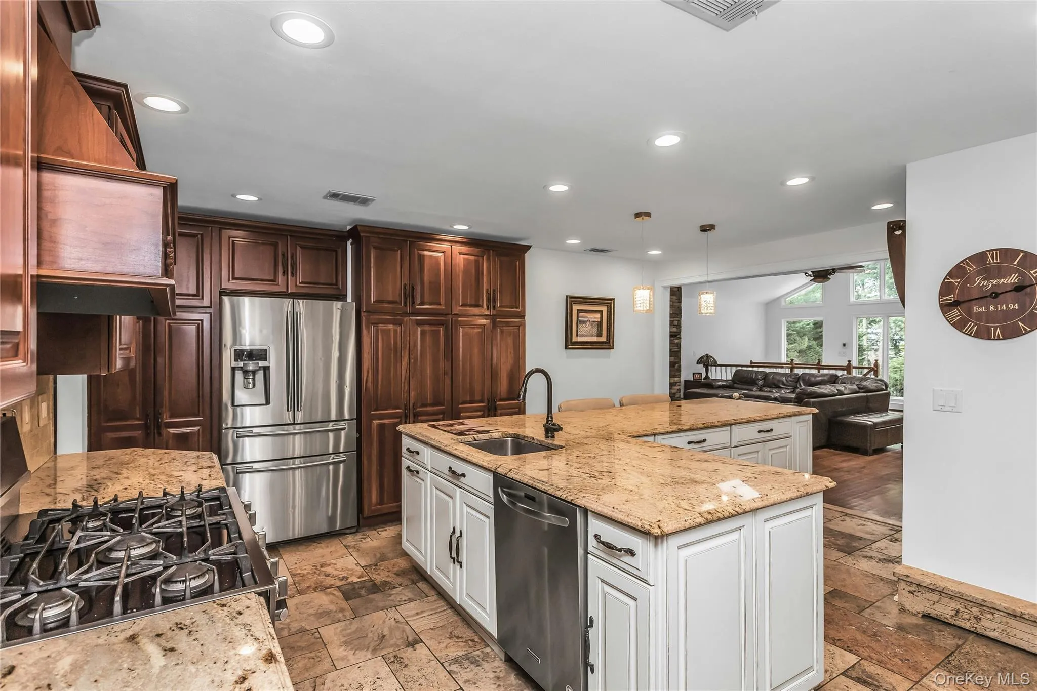 39 Kennedy Drive, Oyster Bay, NY, 7 Bedrooms Bedrooms, 14 Rooms Rooms,4 BathroomsBathrooms,Residential,For Rent,Kennedy,0,1023275 39 Kennedy Drive, Oyster Bay, NY, 7 Bedrooms Bedrooms, 14 Rooms Rooms,4 BathroomsBathrooms,Residential,For Rent,Kennedy,0,1023275