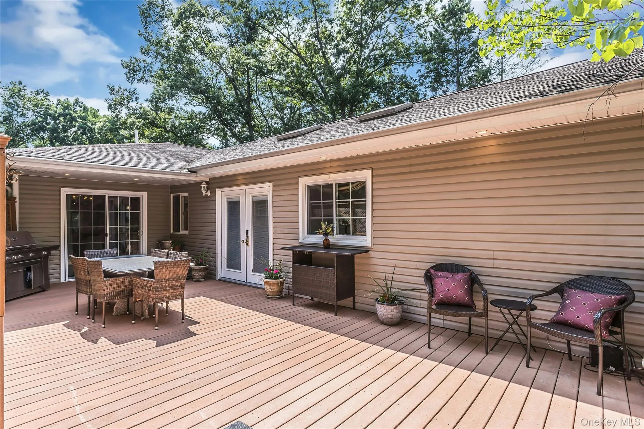 39 Kennedy Drive, Oyster Bay, NY, 7 Bedrooms Bedrooms, 14 Rooms Rooms,4 BathroomsBathrooms,Residential,For Rent,Kennedy,0,1023275 39 Kennedy Drive, Oyster Bay, NY, 7 Bedrooms Bedrooms, 14 Rooms Rooms,4 BathroomsBathrooms,Residential,For Rent,Kennedy,0,1023275