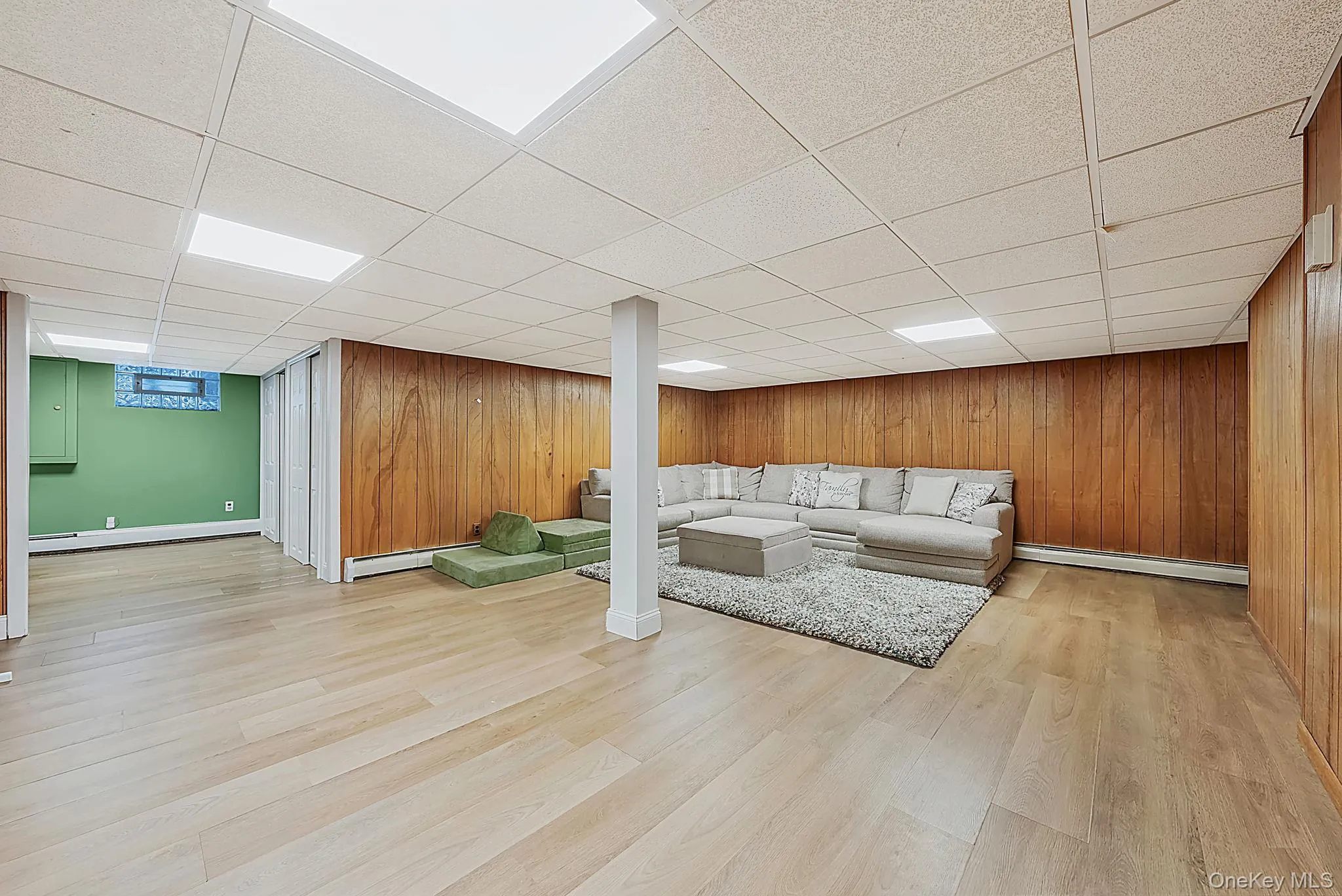 9 Stuart Drive, Oyster Bay, NY, 4 Bedrooms Bedrooms, 8 Rooms Rooms,2 BathroomsBathrooms,Residential,For Rent,Stuart,0,1023281 9 Stuart Drive, Oyster Bay, NY, 4 Bedrooms Bedrooms, 8 Rooms Rooms,2 BathroomsBathrooms,Residential,For Rent,Stuart,0,1023281