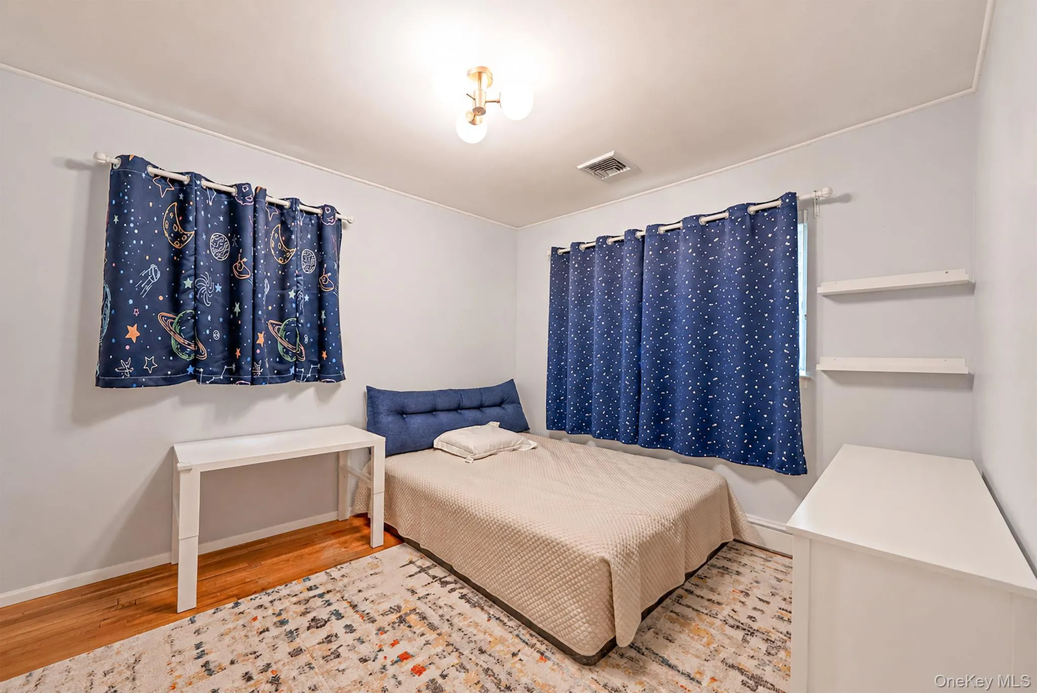 9 Stuart Drive, Oyster Bay, NY, 4 Bedrooms Bedrooms, 8 Rooms Rooms,2 BathroomsBathrooms,Residential,For Rent,Stuart,0,1023281 9 Stuart Drive, Oyster Bay, NY, 4 Bedrooms Bedrooms, 8 Rooms Rooms,2 BathroomsBathrooms,Residential,For Rent,Stuart,0,1023281