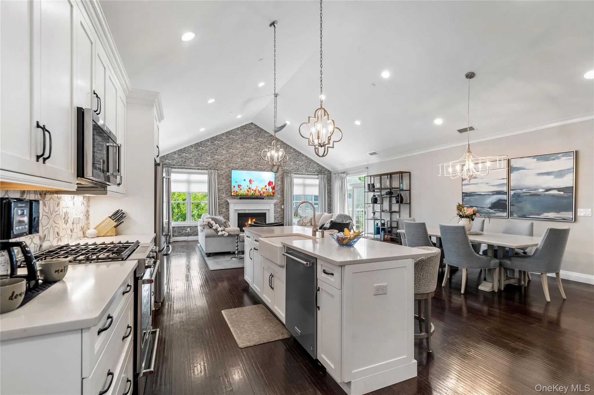 55201 Spruce Pond Circle, Oyster Bay, NY, 2 Bedrooms Bedrooms, 6 Rooms Rooms,2 BathroomsBathrooms,Residential,For Rent,Spruce Pond,0,1023283 55201 Spruce Pond Circle, Oyster Bay, NY, 2 Bedrooms Bedrooms, 6 Rooms Rooms,2 BathroomsBathrooms,Residential,For Rent,Spruce Pond,0,1023283
