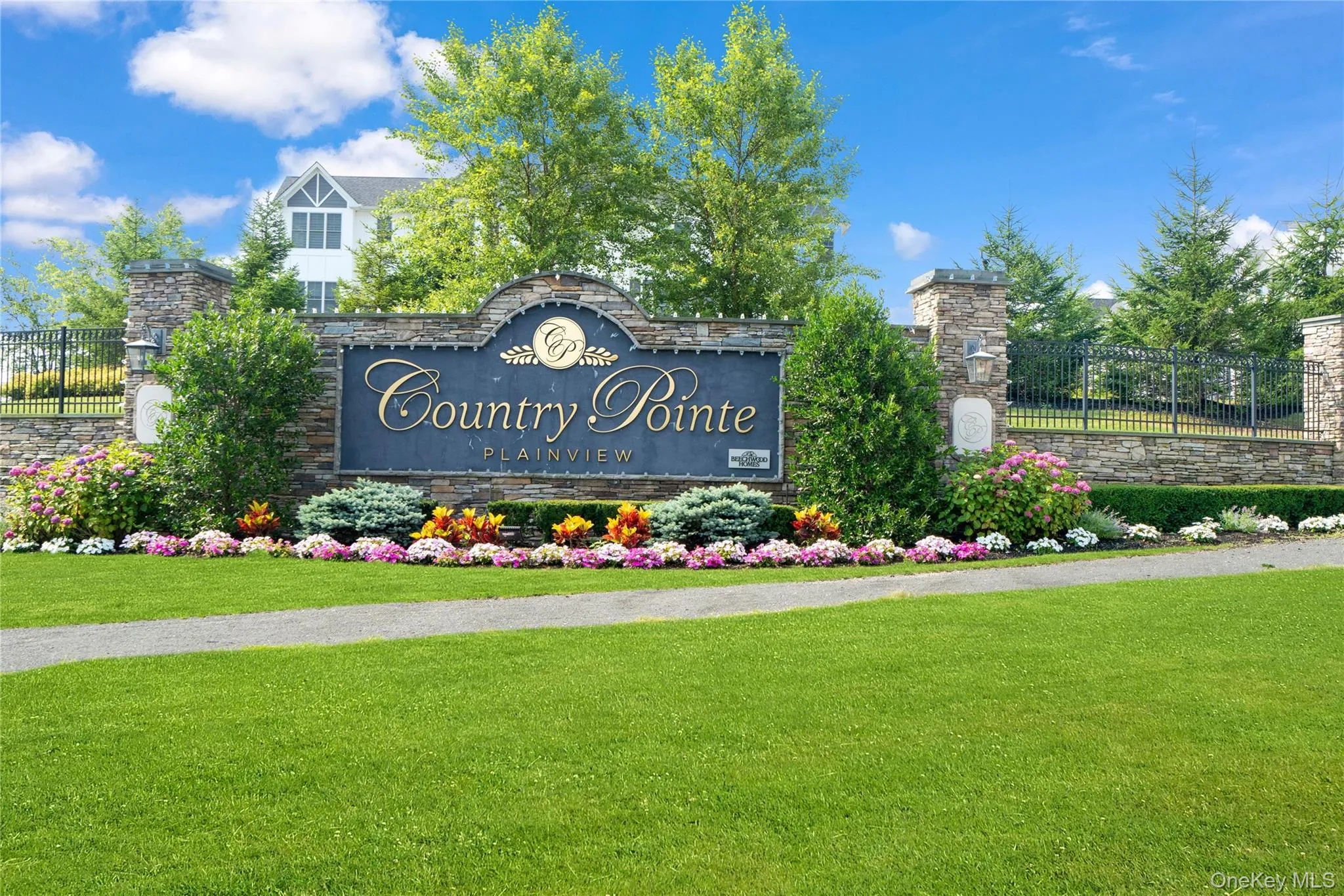 55201 Spruce Pond Circle, Oyster Bay, NY, 2 Bedrooms Bedrooms, 6 Rooms Rooms,2 BathroomsBathrooms,Residential,For Rent,Spruce Pond,0,1023283 55201 Spruce Pond Circle, Oyster Bay, NY, 2 Bedrooms Bedrooms, 6 Rooms Rooms,2 BathroomsBathrooms,Residential,For Rent,Spruce Pond,0,1023283