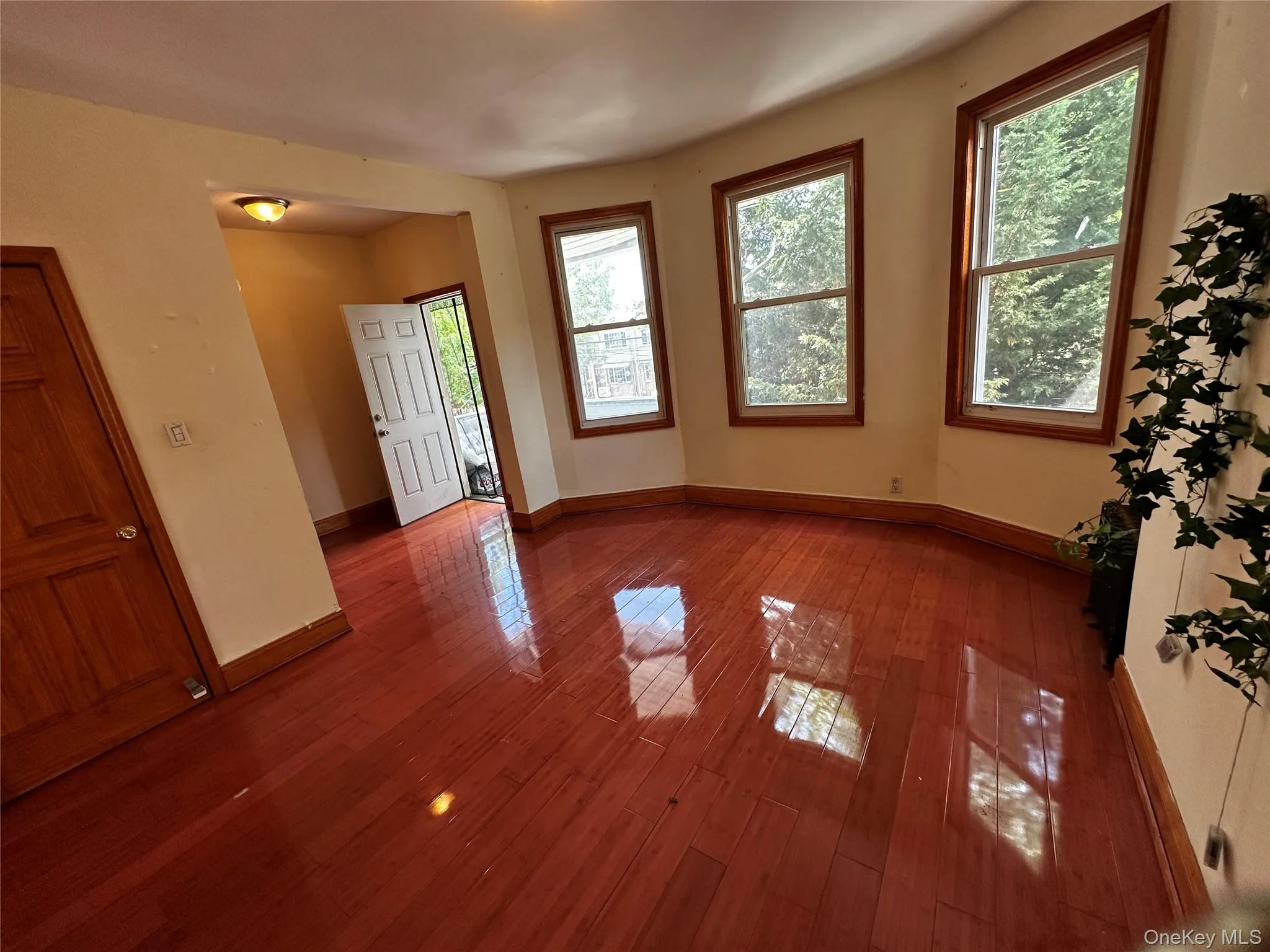 14541 Tuskegee Airmen Way, New York, NY, 5 Bedrooms Bedrooms, 9 Rooms Rooms,2 BathroomsBathrooms,Residential Lease,For Rent,Tuskegee Airmen,0,1023294 14541 Tuskegee Airmen Way, New York, NY, 5 Bedrooms Bedrooms, 9 Rooms Rooms,2 BathroomsBathrooms,Residential Lease,For Rent,Tuskegee Airmen,0,1023294