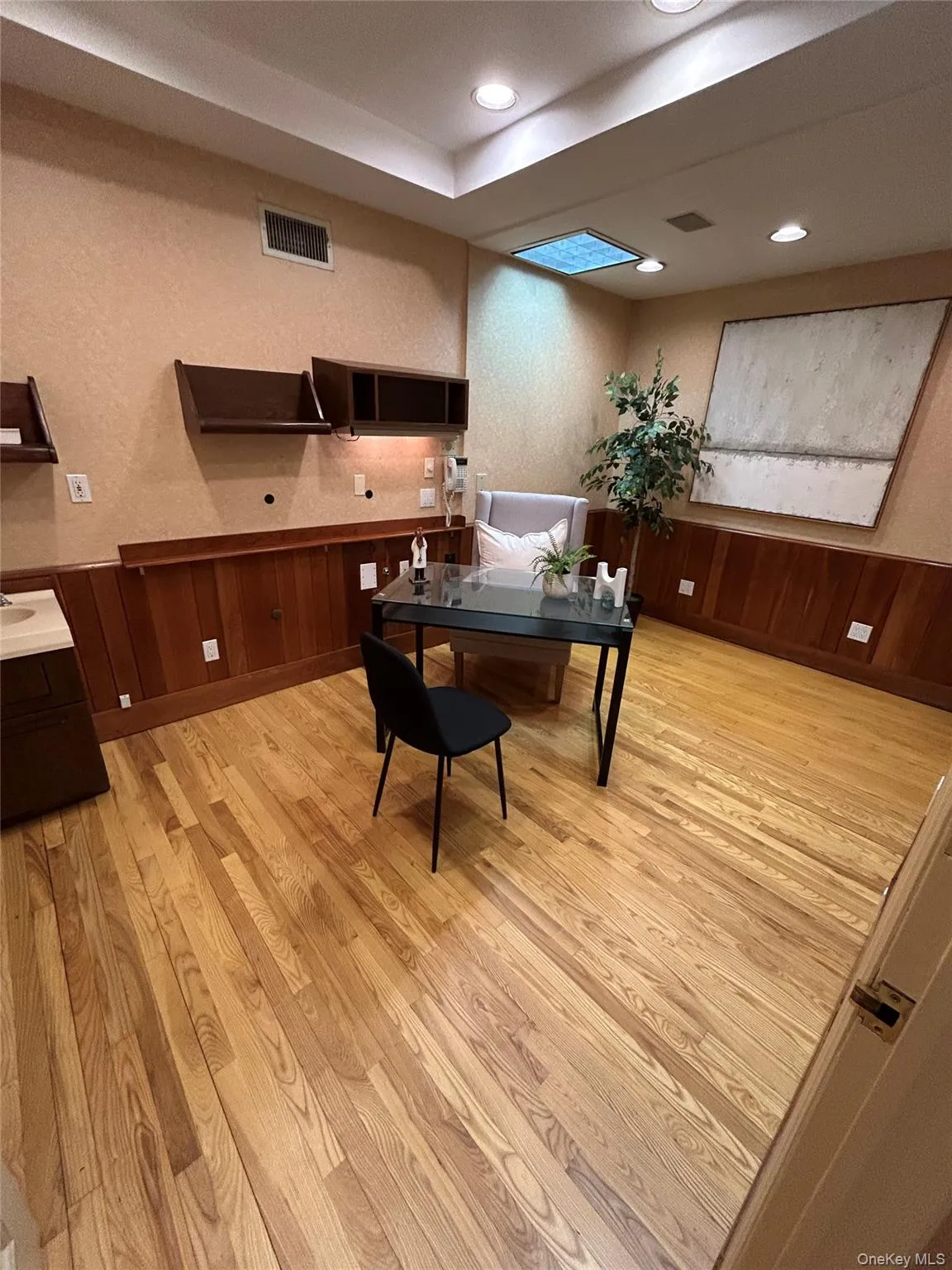 915 Palmer Road, Yonkers, NY, 3 Bedrooms Bedrooms, 11 Rooms Rooms,2 BathroomsBathrooms,Residential,For Rent,Palmer,0,1023298 915 Palmer Road, Yonkers, NY, 3 Bedrooms Bedrooms, 11 Rooms Rooms,2 BathroomsBathrooms,Residential,For Rent,Palmer,0,1023298