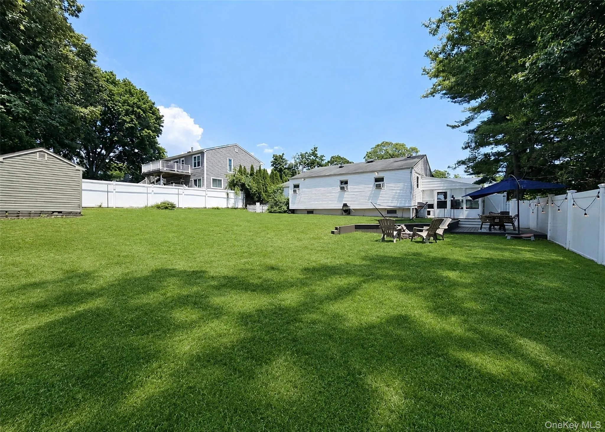 40 Sarah Drive, Brookhaven, NY, 3 Bedrooms Bedrooms, 5 Rooms Rooms,1 BathroomBathrooms,Residential,For Rent,Sarah,0,1023300 40 Sarah Drive, Brookhaven, NY, 3 Bedrooms Bedrooms, 5 Rooms Rooms,1 BathroomBathrooms,Residential,For Rent,Sarah,0,1023300