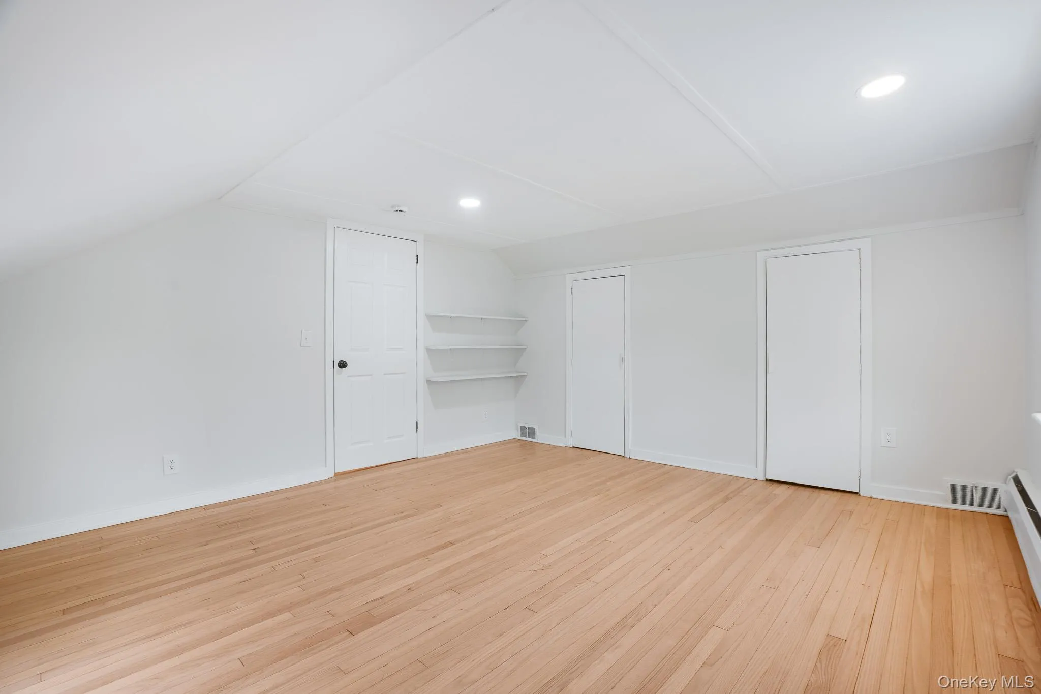 3 Pond Road, Hyde Park, NY, 4 Bedrooms Bedrooms, 11 Rooms Rooms,3 BathroomsBathrooms,Residential,For Rent,Pond,0,1023304 3 Pond Road, Hyde Park, NY, 4 Bedrooms Bedrooms, 11 Rooms Rooms,3 BathroomsBathrooms,Residential,For Rent,Pond,0,1023304