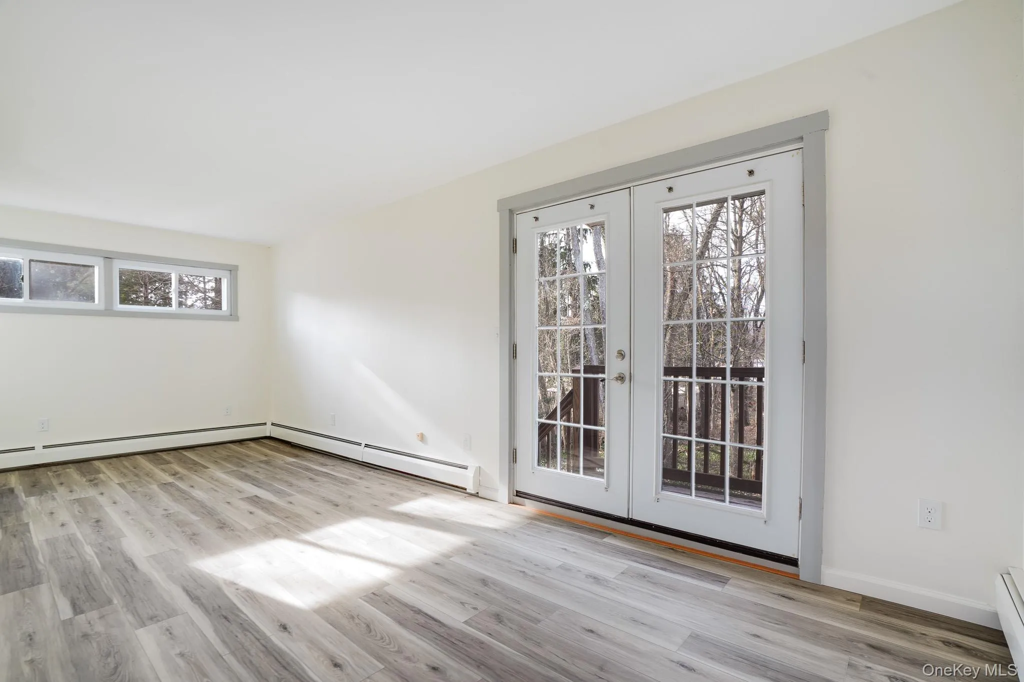 3 Pond Road, Hyde Park, NY, 4 Bedrooms Bedrooms, 11 Rooms Rooms,3 BathroomsBathrooms,Residential,For Rent,Pond,0,1023304 3 Pond Road, Hyde Park, NY, 4 Bedrooms Bedrooms, 11 Rooms Rooms,3 BathroomsBathrooms,Residential,For Rent,Pond,0,1023304