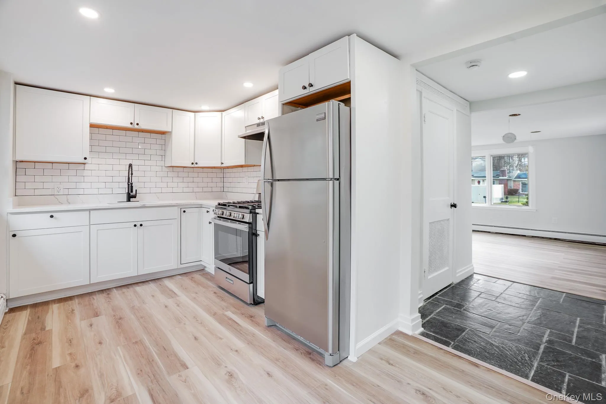 3 Pond Road, Hyde Park, NY, 4 Bedrooms Bedrooms, 11 Rooms Rooms,3 BathroomsBathrooms,Residential,For Rent,Pond,0,1023304 3 Pond Road, Hyde Park, NY, 4 Bedrooms Bedrooms, 11 Rooms Rooms,3 BathroomsBathrooms,Residential,For Rent,Pond,0,1023304