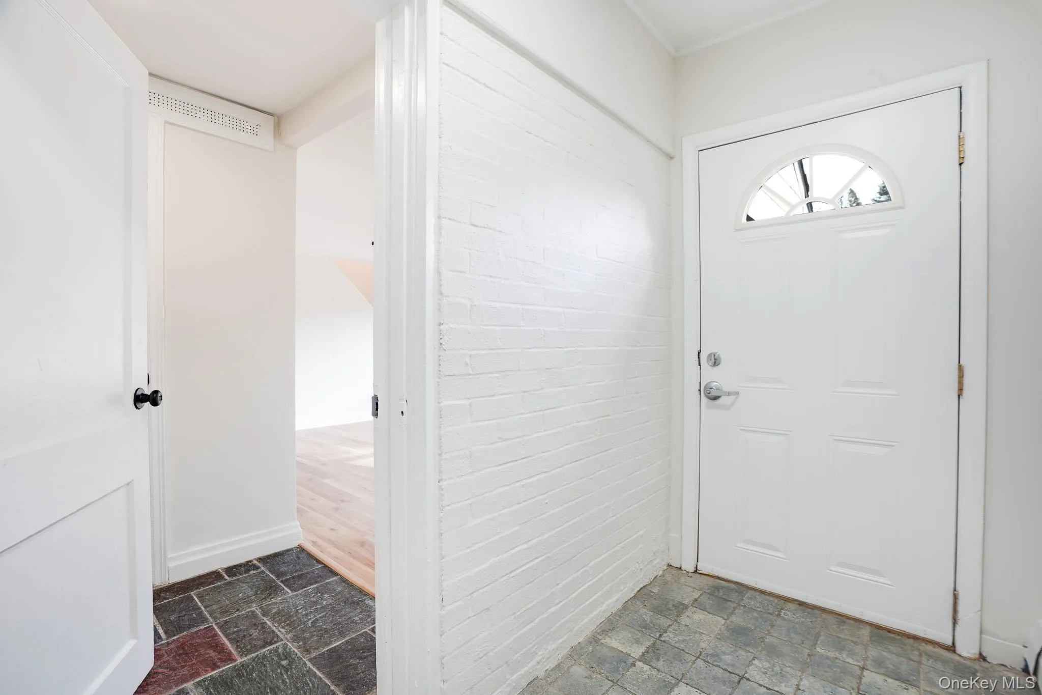 3 Pond Road, Hyde Park, NY, 4 Bedrooms Bedrooms, 11 Rooms Rooms,3 BathroomsBathrooms,Residential,For Rent,Pond,0,1023304 3 Pond Road, Hyde Park, NY, 4 Bedrooms Bedrooms, 11 Rooms Rooms,3 BathroomsBathrooms,Residential,For Rent,Pond,0,1023304
