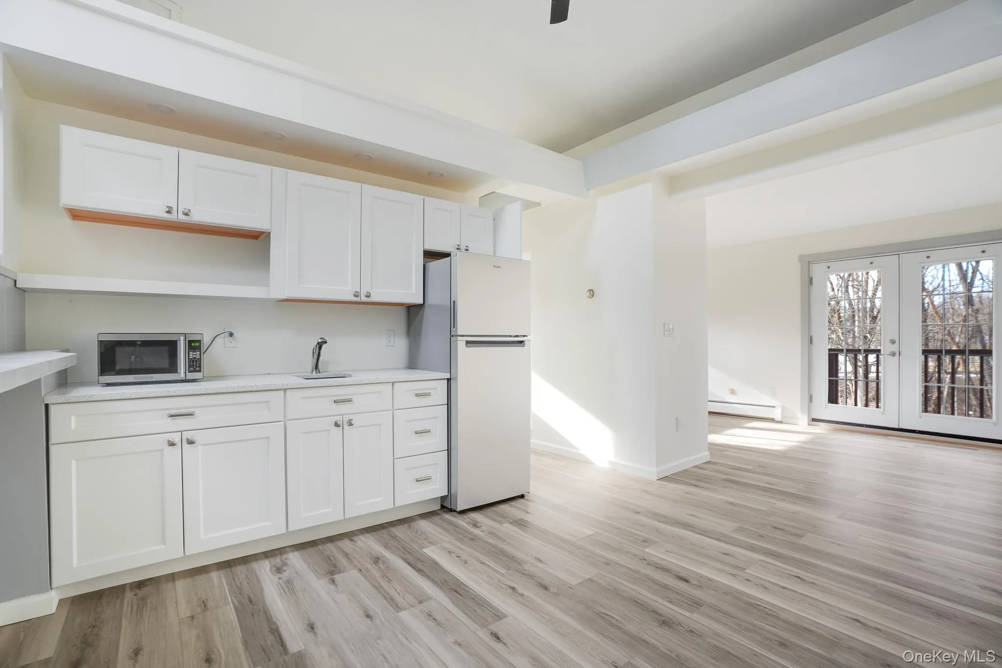 3 Pond Road, Hyde Park, NY, 4 Bedrooms Bedrooms, 11 Rooms Rooms,3 BathroomsBathrooms,Residential,For Rent,Pond,0,1023304 3 Pond Road, Hyde Park, NY, 4 Bedrooms Bedrooms, 11 Rooms Rooms,3 BathroomsBathrooms,Residential,For Rent,Pond,0,1023304