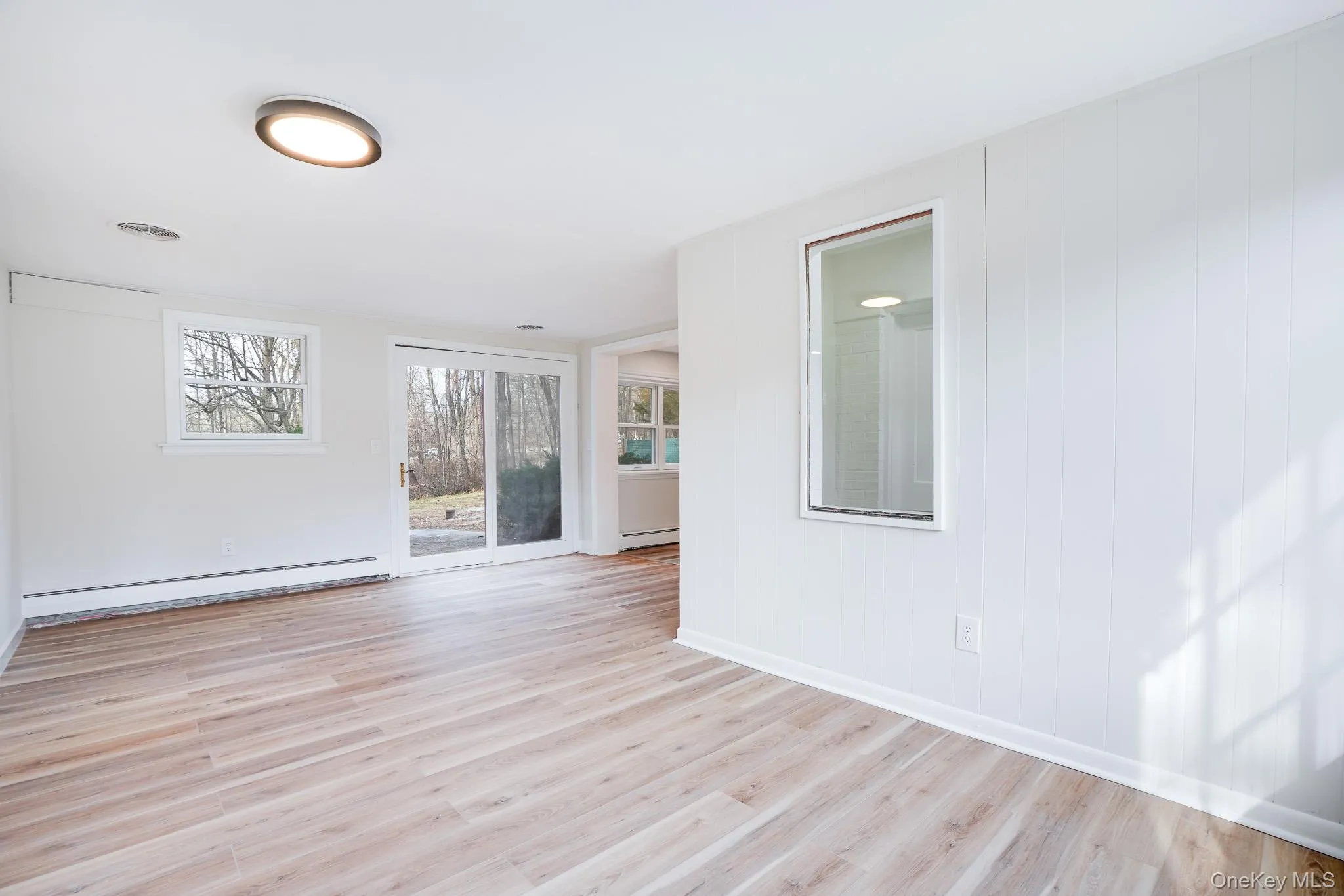 3 Pond Road, Hyde Park, NY, 4 Bedrooms Bedrooms, 11 Rooms Rooms,3 BathroomsBathrooms,Residential,For Rent,Pond,0,1023304 3 Pond Road, Hyde Park, NY, 4 Bedrooms Bedrooms, 11 Rooms Rooms,3 BathroomsBathrooms,Residential,For Rent,Pond,0,1023304