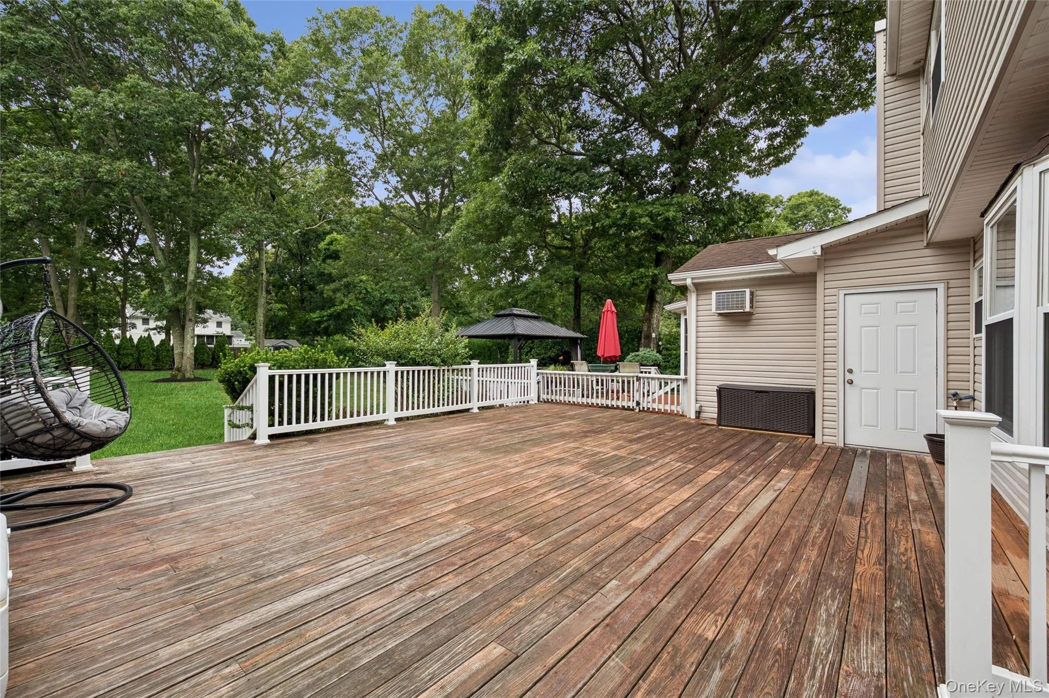 36 Champlin Street, Brookhaven, NY, 5 Bedrooms Bedrooms, 10 Rooms Rooms,2 BathroomsBathrooms,Residential,For Rent,Champlin,0,1023306 36 Champlin Street, Brookhaven, NY, 5 Bedrooms Bedrooms, 10 Rooms Rooms,2 BathroomsBathrooms,Residential,For Rent,Champlin,0,1023306