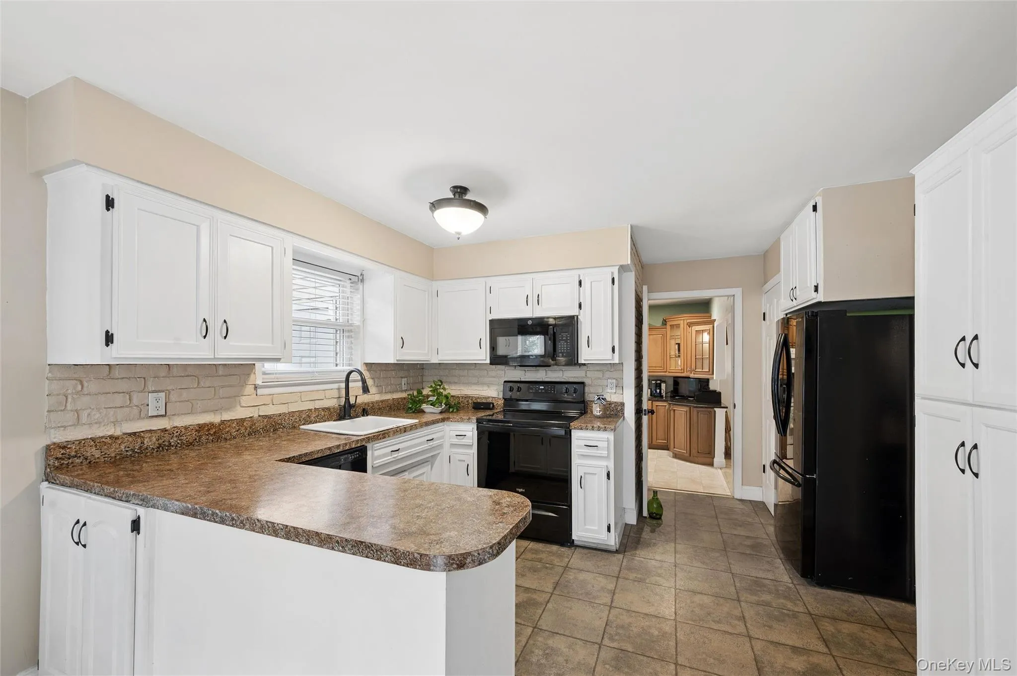 36 Champlin Street, Brookhaven, NY, 5 Bedrooms Bedrooms, 10 Rooms Rooms,2 BathroomsBathrooms,Residential,For Rent,Champlin,0,1023306 36 Champlin Street, Brookhaven, NY, 5 Bedrooms Bedrooms, 10 Rooms Rooms,2 BathroomsBathrooms,Residential,For Rent,Champlin,0,1023306