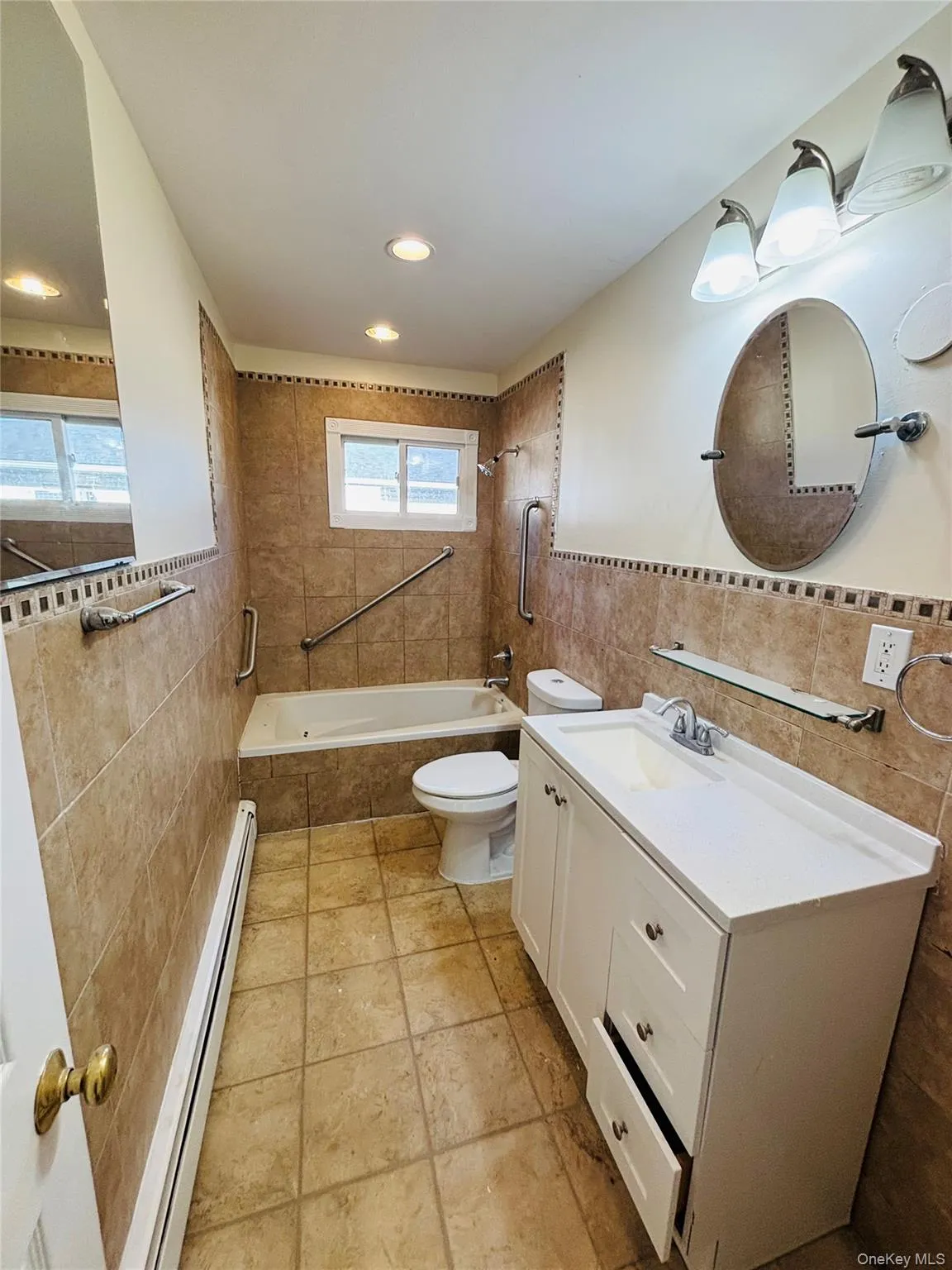 537 Lakeway Drive, West Babylon, NY, 3 Bedrooms Bedrooms, 7 Rooms Rooms,1 BathroomBathrooms,Residential,For Rent,Lakeway,0,1023307 537 Lakeway Drive, West Babylon, NY, 3 Bedrooms Bedrooms, 7 Rooms Rooms,1 BathroomBathrooms,Residential,For Rent,Lakeway,0,1023307