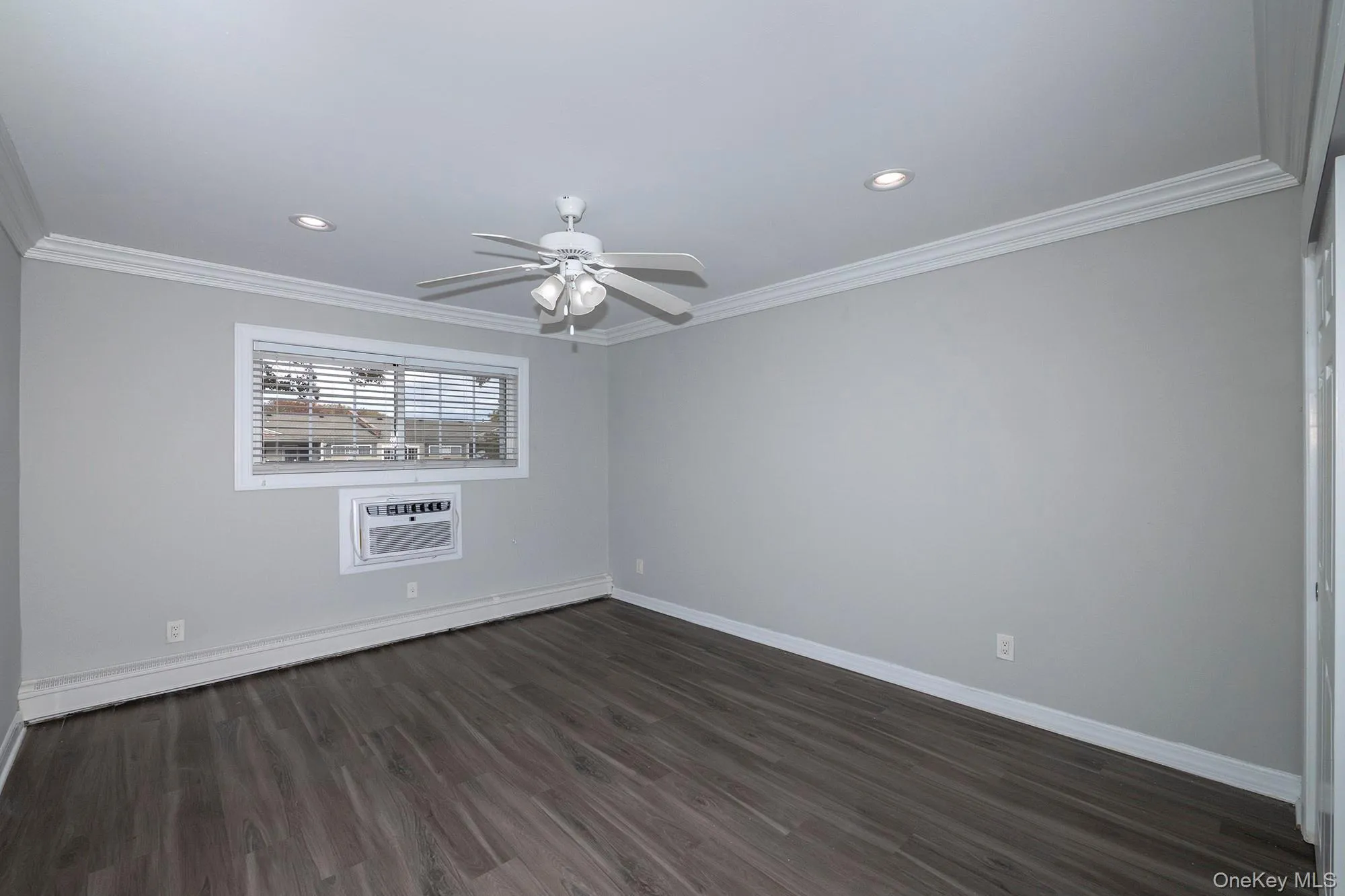 76 Mount Vernon Avenue, Brookhaven, NY, 1 Bedroom Bedrooms, 4 Rooms Rooms,1 BathroomBathrooms,Residential Lease,For Rent,Mount Vernon,0,1023317 76 Mount Vernon Avenue, Brookhaven, NY, 1 Bedroom Bedrooms, 4 Rooms Rooms,1 BathroomBathrooms,Residential Lease,For Rent,Mount Vernon,0,1023317