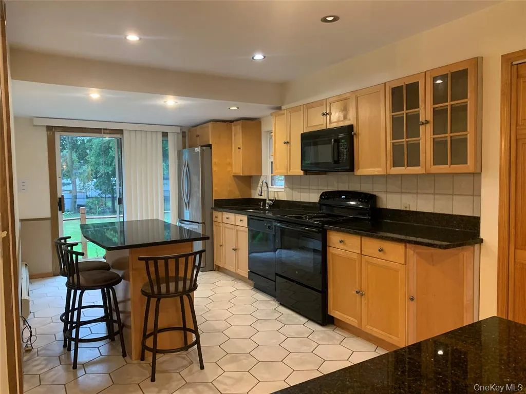 2 Stuart Drive, Oyster Bay, NY, 3 Bedrooms Bedrooms, 7 Rooms Rooms,3 BathroomsBathrooms,Residential Lease,For Rent,Stuart,0,1023319 2 Stuart Drive, Oyster Bay, NY, 3 Bedrooms Bedrooms, 7 Rooms Rooms,3 BathroomsBathrooms,Residential Lease,For Rent,Stuart,0,1023319