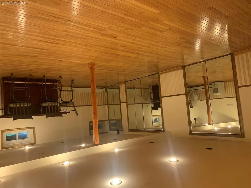 2 Stuart Drive, Oyster Bay, NY, 3 Bedrooms Bedrooms, 7 Rooms Rooms,3 BathroomsBathrooms,Residential Lease,For Rent,Stuart,0,1023319 2 Stuart Drive, Oyster Bay, NY, 3 Bedrooms Bedrooms, 7 Rooms Rooms,3 BathroomsBathrooms,Residential Lease,For Rent,Stuart,0,1023319