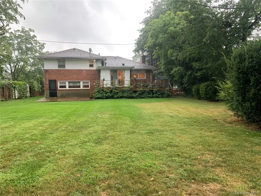 2 Stuart Drive, Oyster Bay, NY, 3 Bedrooms Bedrooms, 7 Rooms Rooms,3 BathroomsBathrooms,Residential Lease,For Rent,Stuart,0,1023319 2 Stuart Drive, Oyster Bay, NY, 3 Bedrooms Bedrooms, 7 Rooms Rooms,3 BathroomsBathrooms,Residential Lease,For Rent,Stuart,0,1023319