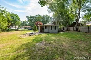 7 Candido Avenue, Brookhaven, NY, 3 Bedrooms Bedrooms, 5 Rooms Rooms,1 BathroomBathrooms,Residential,For Rent,Candido,0,1023324 7 Candido Avenue, Brookhaven, NY, 3 Bedrooms Bedrooms, 5 Rooms Rooms,1 BathroomBathrooms,Residential,For Rent,Candido,0,1023324