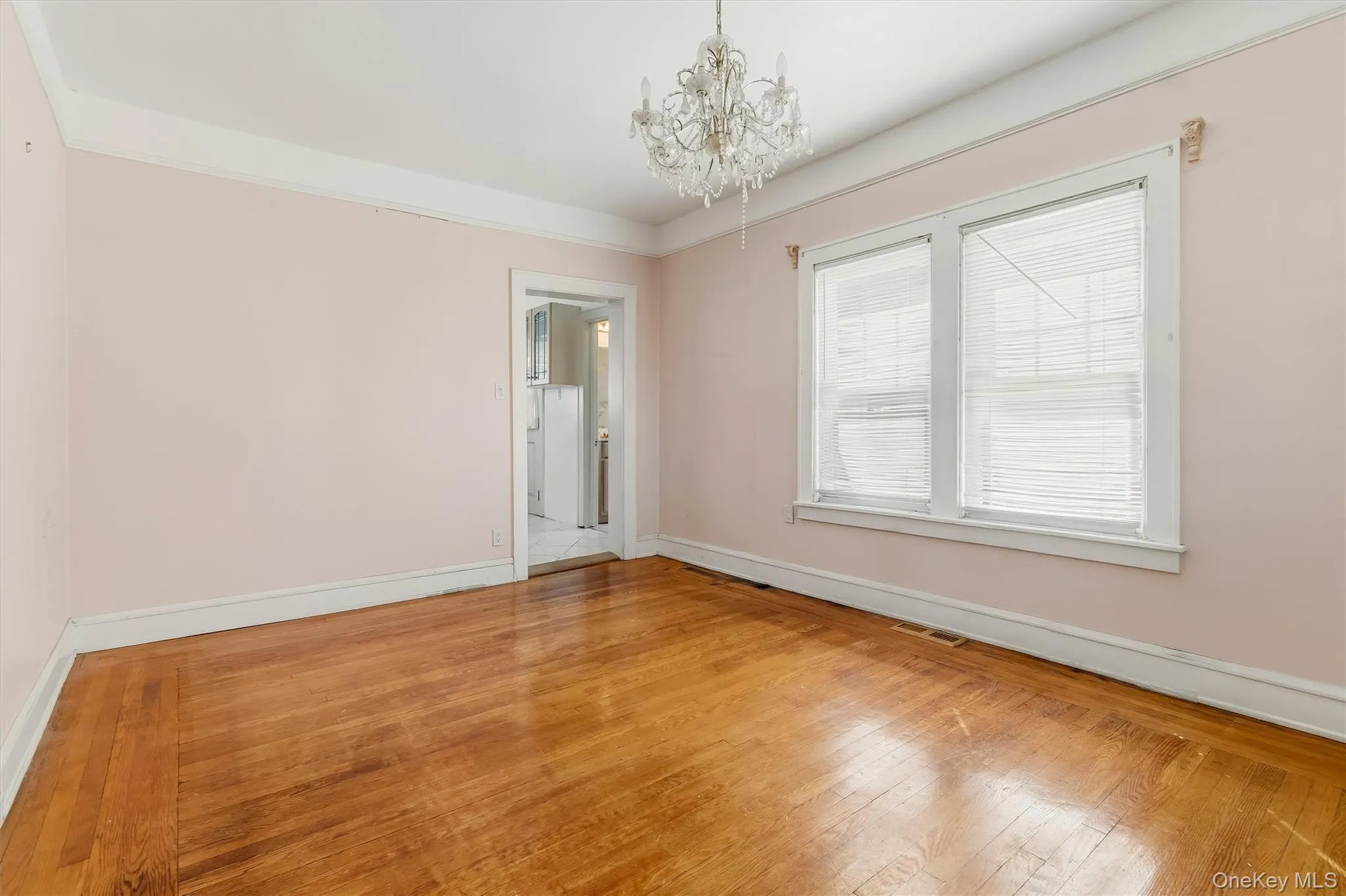 2950 Randall Avenue, New York, NY, 3 Bedrooms Bedrooms, 6 Rooms Rooms,1 BathroomBathrooms,Residential,For Rent,Randall,0,1023326 2950 Randall Avenue, New York, NY, 3 Bedrooms Bedrooms, 6 Rooms Rooms,1 BathroomBathrooms,Residential,For Rent,Randall,0,1023326