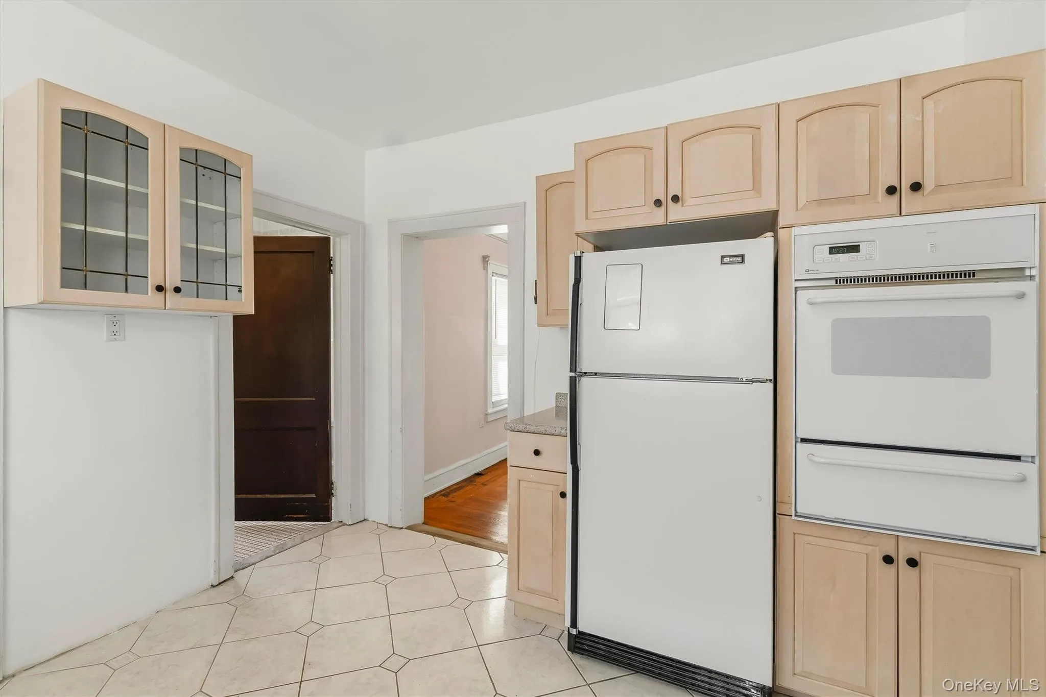 2950 Randall Avenue, New York, NY, 3 Bedrooms Bedrooms, 6 Rooms Rooms,1 BathroomBathrooms,Residential,For Rent,Randall,0,1023326 2950 Randall Avenue, New York, NY, 3 Bedrooms Bedrooms, 6 Rooms Rooms,1 BathroomBathrooms,Residential,For Rent,Randall,0,1023326
