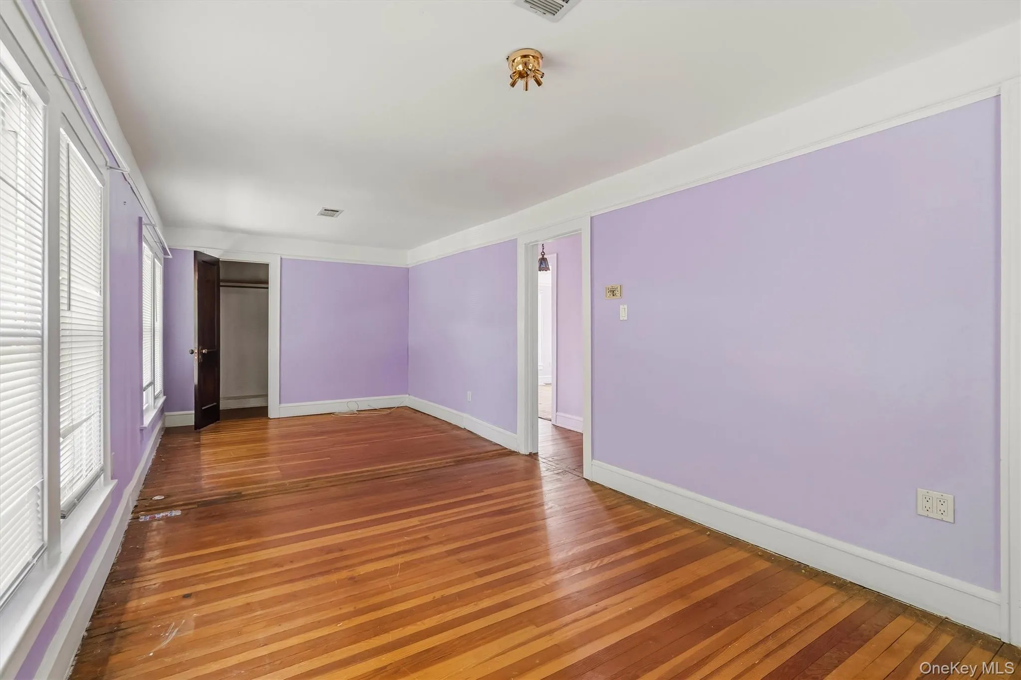 2950 Randall Avenue, New York, NY, 3 Bedrooms Bedrooms, 6 Rooms Rooms,1 BathroomBathrooms,Residential,For Rent,Randall,0,1023326 2950 Randall Avenue, New York, NY, 3 Bedrooms Bedrooms, 6 Rooms Rooms,1 BathroomBathrooms,Residential,For Rent,Randall,0,1023326