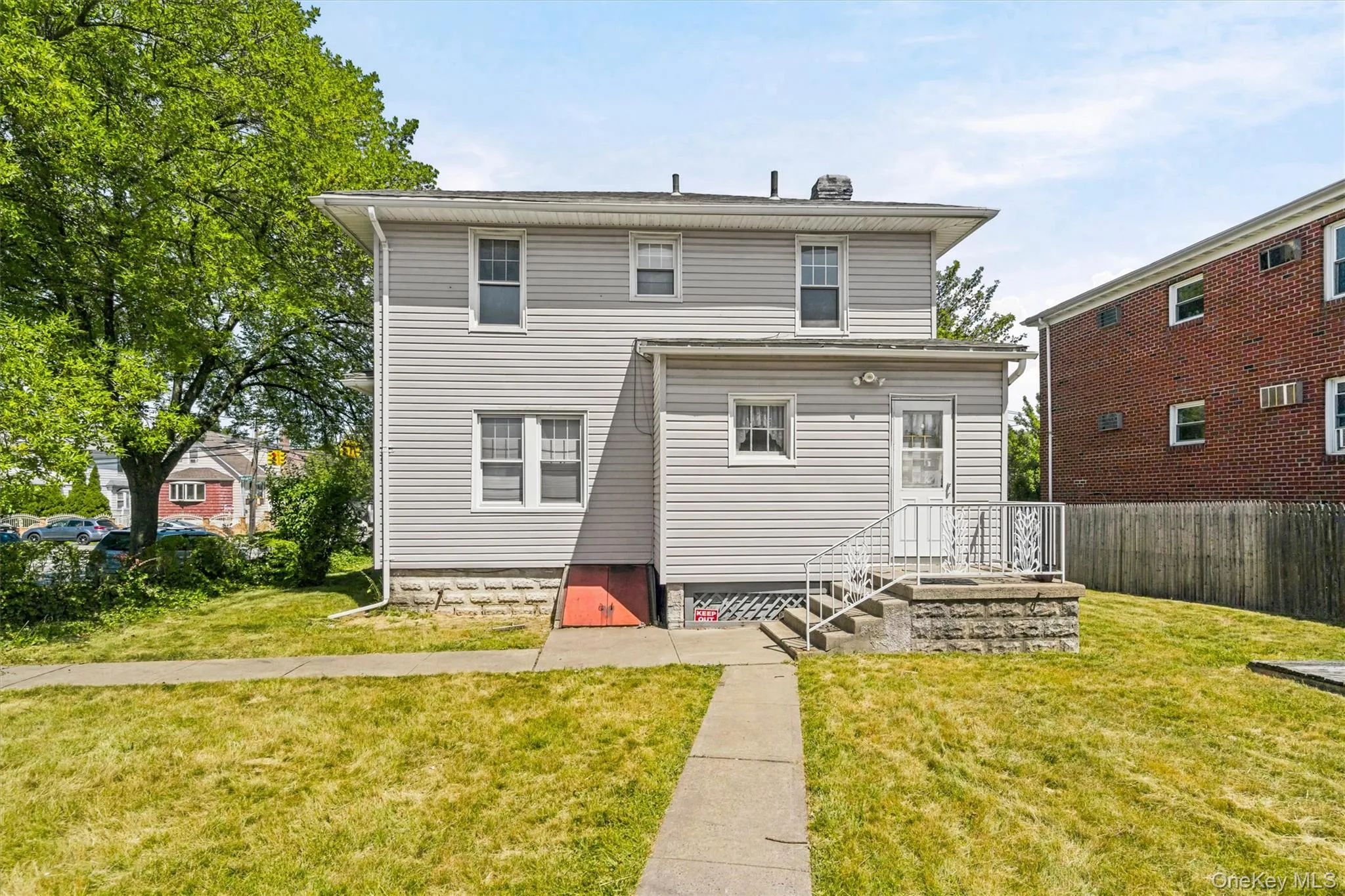 2950 Randall Avenue, New York, NY, 3 Bedrooms Bedrooms, 6 Rooms Rooms,1 BathroomBathrooms,Residential,For Rent,Randall,0,1023326 2950 Randall Avenue, New York, NY, 3 Bedrooms Bedrooms, 6 Rooms Rooms,1 BathroomBathrooms,Residential,For Rent,Randall,0,1023326