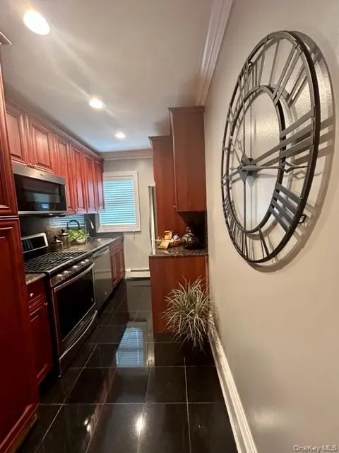 76 South Clinton Avenue, Islip, NY, 1 Bedroom Bedrooms, 3 Rooms Rooms,1 BathroomBathrooms,Residential Lease,For Rent,South Clinton,0,1023327 76 South Clinton Avenue, Islip, NY, 1 Bedroom Bedrooms, 3 Rooms Rooms,1 BathroomBathrooms,Residential Lease,For Rent,South Clinton,0,1023327