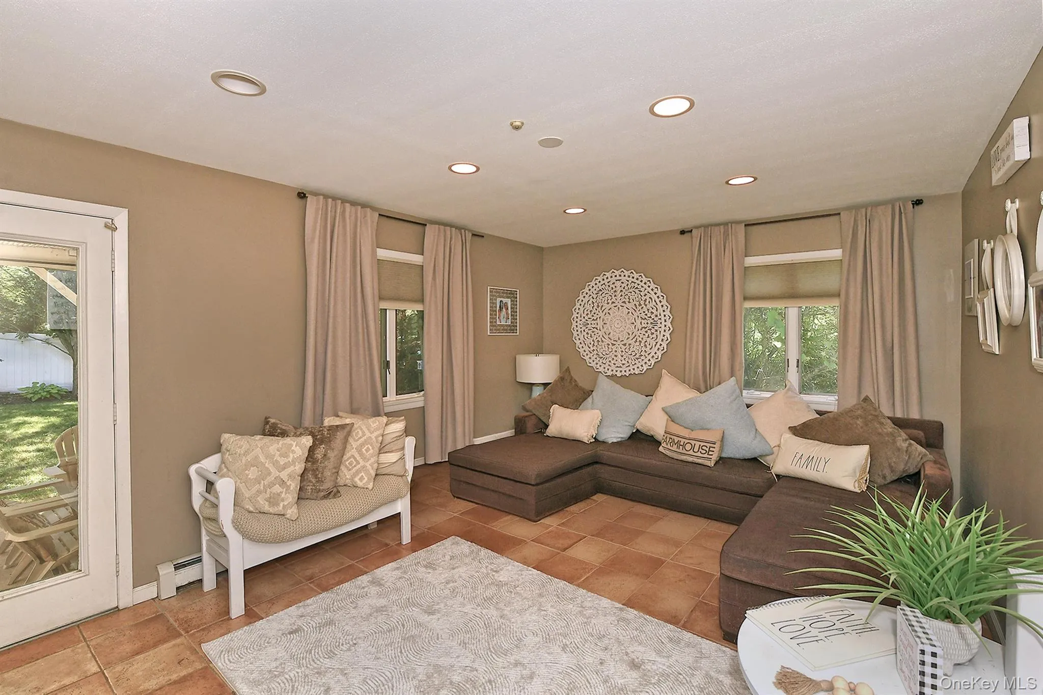 97 Elk Street, Huntington, NY, 4 Bedrooms Bedrooms, 10 Rooms Rooms,3 BathroomsBathrooms,Residential,For Rent,Elk,0,1023338 97 Elk Street, Huntington, NY, 4 Bedrooms Bedrooms, 10 Rooms Rooms,3 BathroomsBathrooms,Residential,For Rent,Elk,0,1023338