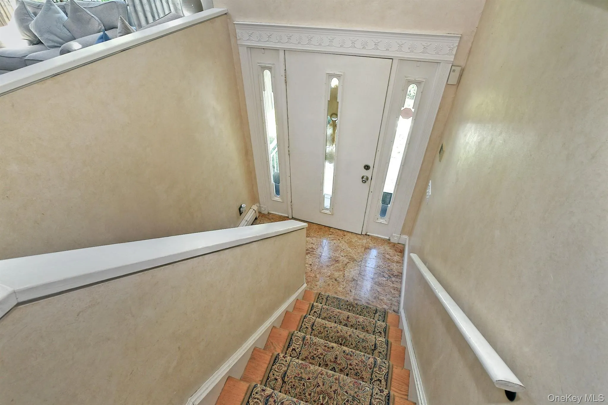 97 Elk Street, Huntington, NY, 4 Bedrooms Bedrooms, 10 Rooms Rooms,3 BathroomsBathrooms,Residential,For Rent,Elk,0,1023338 97 Elk Street, Huntington, NY, 4 Bedrooms Bedrooms, 10 Rooms Rooms,3 BathroomsBathrooms,Residential,For Rent,Elk,0,1023338