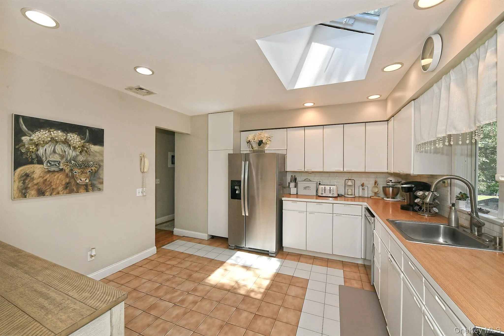 97 Elk Street, Huntington, NY, 4 Bedrooms Bedrooms, 10 Rooms Rooms,3 BathroomsBathrooms,Residential,For Rent,Elk,0,1023338 97 Elk Street, Huntington, NY, 4 Bedrooms Bedrooms, 10 Rooms Rooms,3 BathroomsBathrooms,Residential,For Rent,Elk,0,1023338