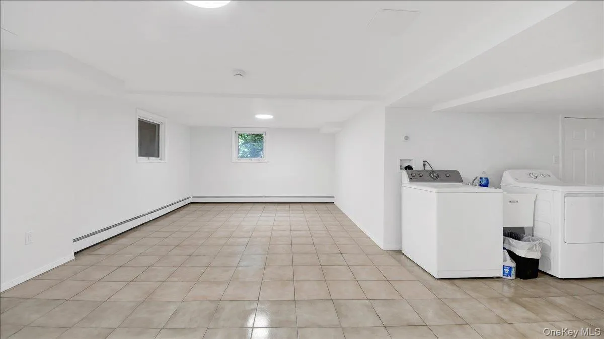 118 Van Etten Boulevard, New Rochelle, NY, 5 Bedrooms Bedrooms, 14 Rooms Rooms,4 BathroomsBathrooms,Residential Lease,For Rent,Van Etten,0,1023345 118 Van Etten Boulevard, New Rochelle, NY, 5 Bedrooms Bedrooms, 14 Rooms Rooms,4 BathroomsBathrooms,Residential Lease,For Rent,Van Etten,0,1023345