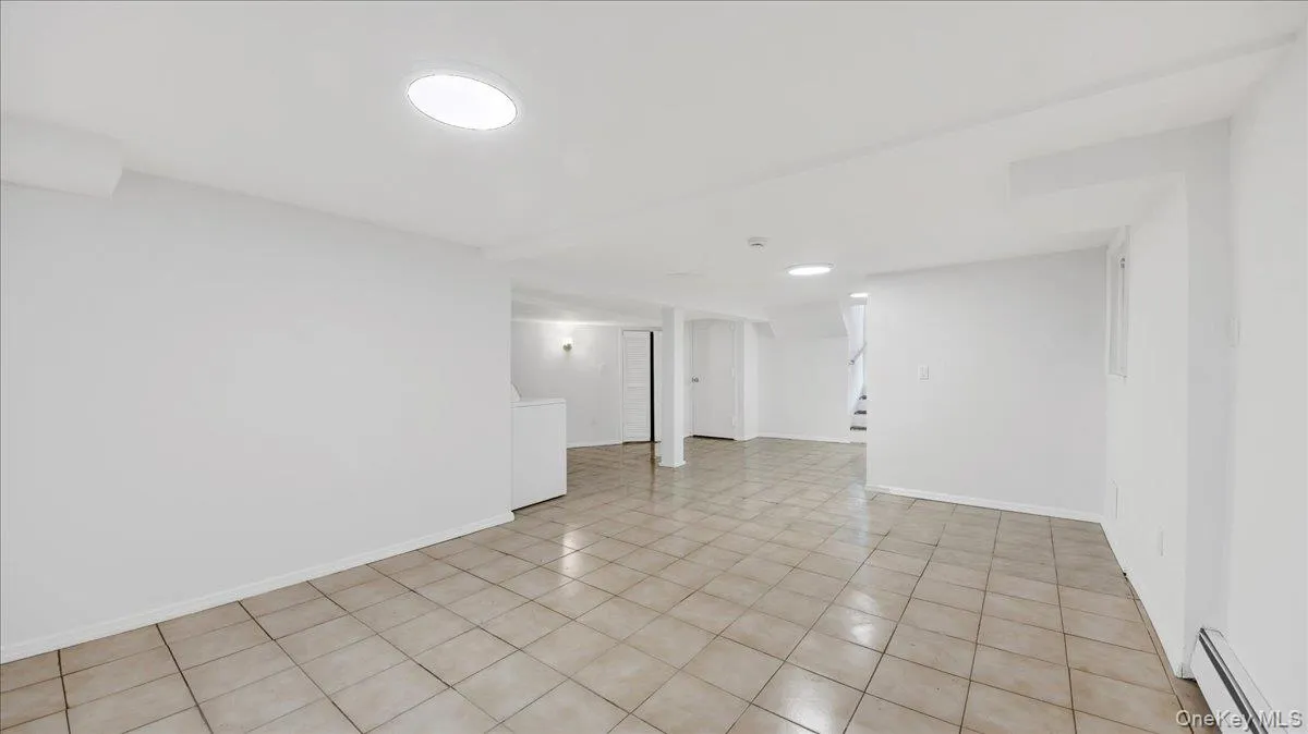 118 Van Etten Boulevard, New Rochelle, NY, 5 Bedrooms Bedrooms, 14 Rooms Rooms,4 BathroomsBathrooms,Residential Lease,For Rent,Van Etten,0,1023345 118 Van Etten Boulevard, New Rochelle, NY, 5 Bedrooms Bedrooms, 14 Rooms Rooms,4 BathroomsBathrooms,Residential Lease,For Rent,Van Etten,0,1023345