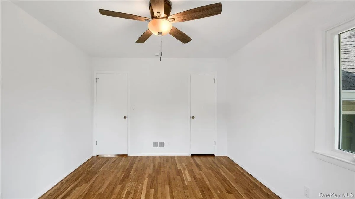 118 Van Etten Boulevard, New Rochelle, NY, 5 Bedrooms Bedrooms, 14 Rooms Rooms,4 BathroomsBathrooms,Residential Lease,For Rent,Van Etten,0,1023345 118 Van Etten Boulevard, New Rochelle, NY, 5 Bedrooms Bedrooms, 14 Rooms Rooms,4 BathroomsBathrooms,Residential Lease,For Rent,Van Etten,0,1023345