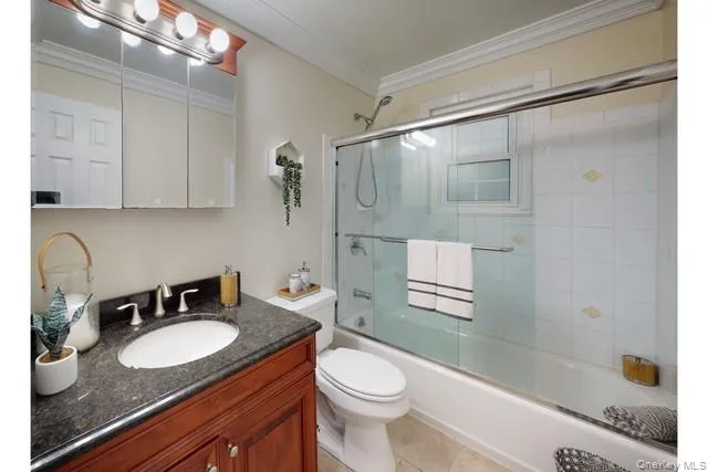 126 Easy Street, Islip, NY, 1 Bedroom Bedrooms, 4 Rooms Rooms,2 BathroomsBathrooms,Residential Lease,For Rent,Easy,0,1023354 126 Easy Street, Islip, NY, 1 Bedroom Bedrooms, 4 Rooms Rooms,2 BathroomsBathrooms,Residential Lease,For Rent,Easy,0,1023354