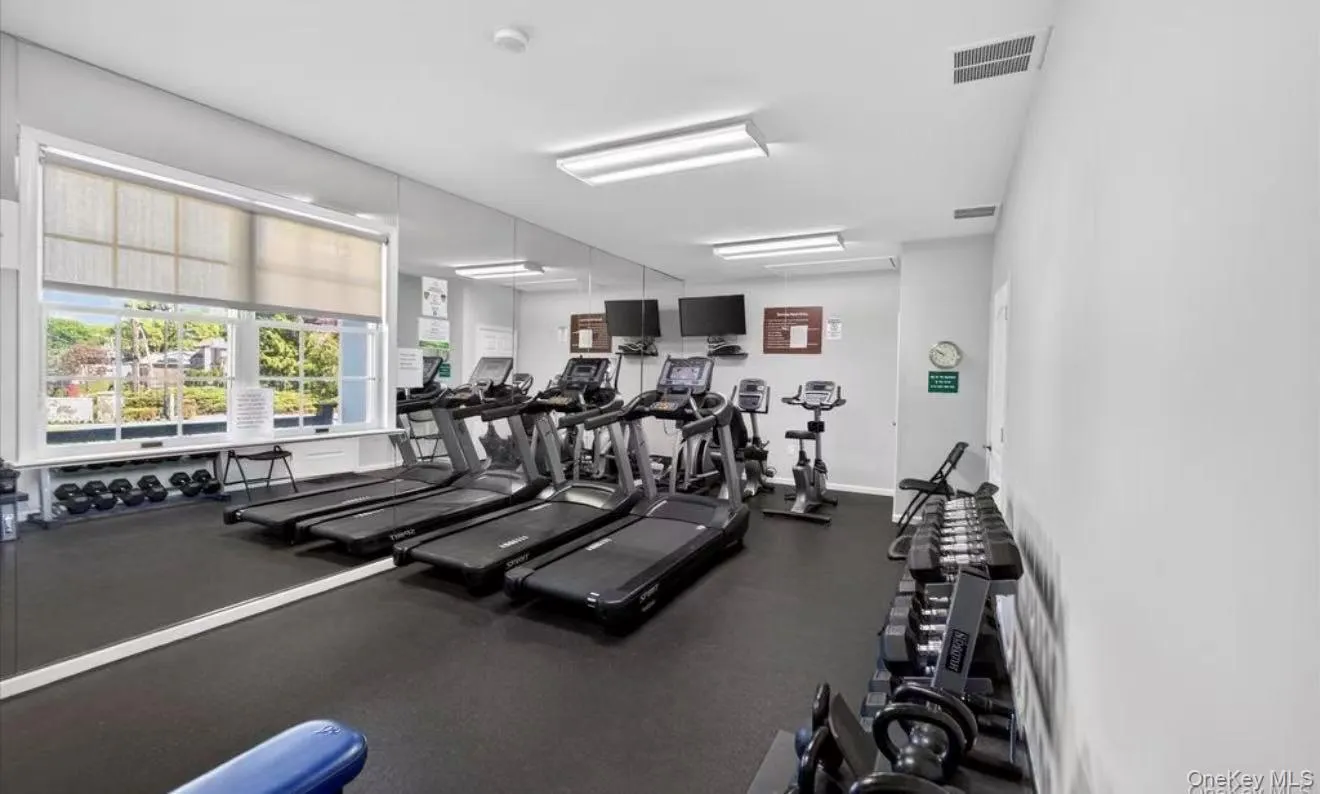 2-40 Oak Park Drive, New York, NY, 2 Bedrooms Bedrooms, 8 Rooms Rooms,2 BathroomsBathrooms,Residential Lease,For Rent,Oak Park Drive,0,1023355 2-40 Oak Park Drive, New York, NY, 2 Bedrooms Bedrooms, 8 Rooms Rooms,2 BathroomsBathrooms,Residential Lease,For Rent,Oak Park Drive,0,1023355