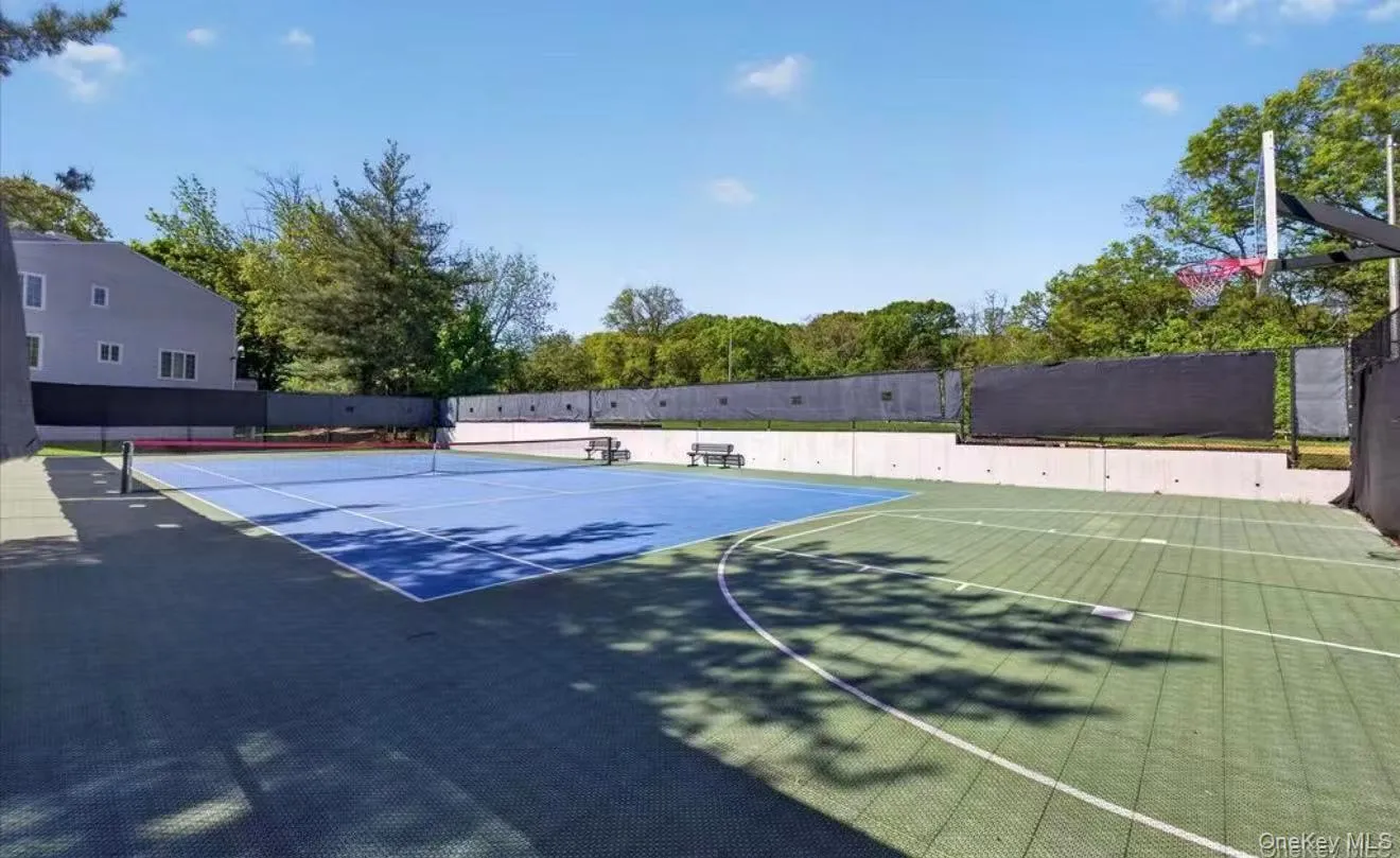 2-40 Oak Park Drive, New York, NY, 2 Bedrooms Bedrooms, 8 Rooms Rooms,2 BathroomsBathrooms,Residential Lease,For Rent,Oak Park Drive,0,1023355 2-40 Oak Park Drive, New York, NY, 2 Bedrooms Bedrooms, 8 Rooms Rooms,2 BathroomsBathrooms,Residential Lease,For Rent,Oak Park Drive,0,1023355