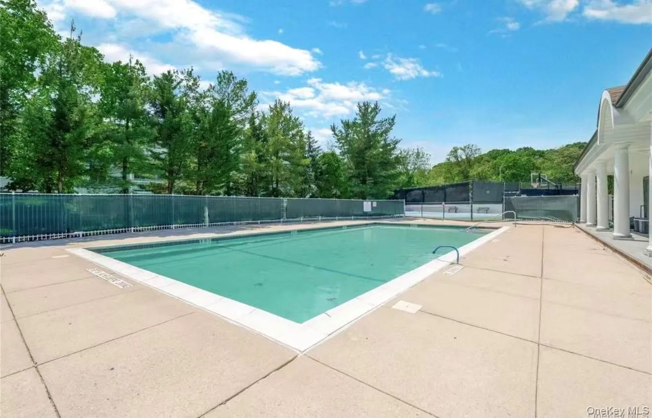 2-40 Oak Park Drive, New York, NY, 2 Bedrooms Bedrooms, 8 Rooms Rooms,2 BathroomsBathrooms,Residential Lease,For Rent,Oak Park Drive,0,1023355 2-40 Oak Park Drive, New York, NY, 2 Bedrooms Bedrooms, 8 Rooms Rooms,2 BathroomsBathrooms,Residential Lease,For Rent,Oak Park Drive,0,1023355