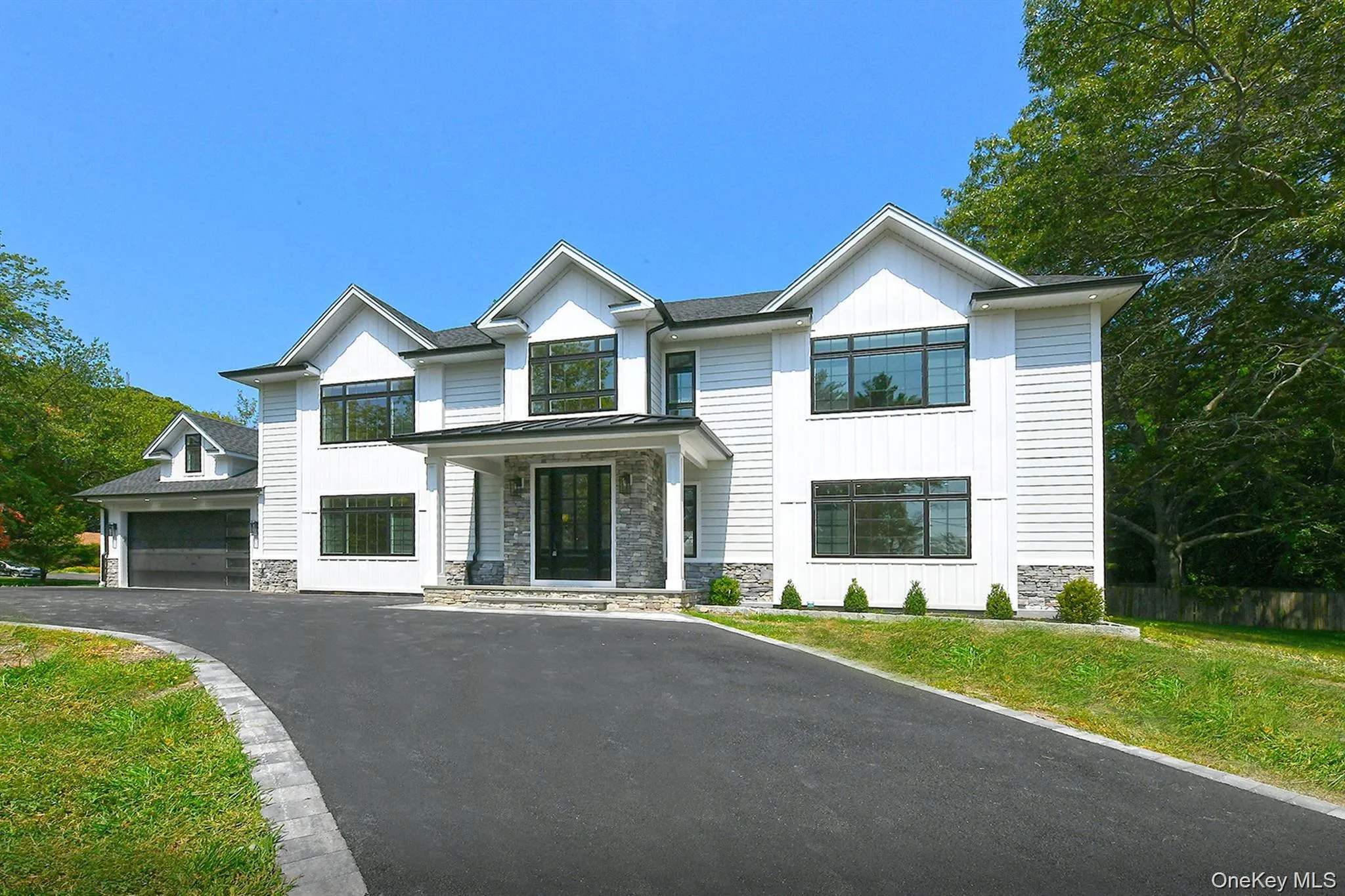 11 Edcris Lane, Huntington, NY, 3 Bedrooms Bedrooms, 8 Rooms Rooms,2 BathroomsBathrooms,Residential,For Rent,Edcris,0,1023356 11 Edcris Lane, Huntington, NY, 3 Bedrooms Bedrooms, 8 Rooms Rooms,2 BathroomsBathrooms,Residential,For Rent,Edcris,0,1023356