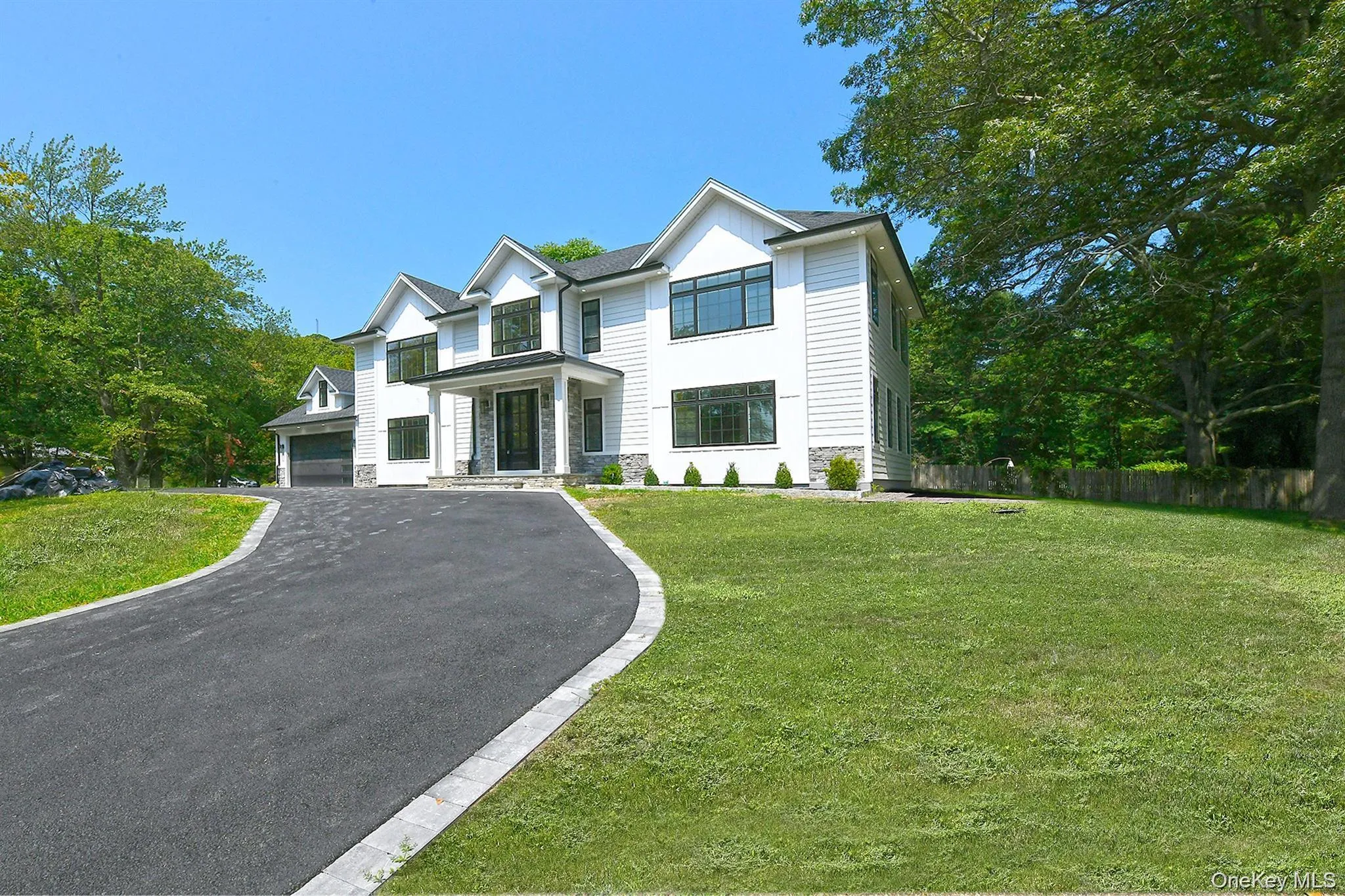 11 Edcris Lane, Huntington, NY, 3 Bedrooms Bedrooms, 8 Rooms Rooms,2 BathroomsBathrooms,Residential,For Rent,Edcris,0,1023356 11 Edcris Lane, Huntington, NY, 3 Bedrooms Bedrooms, 8 Rooms Rooms,2 BathroomsBathrooms,Residential,For Rent,Edcris,0,1023356