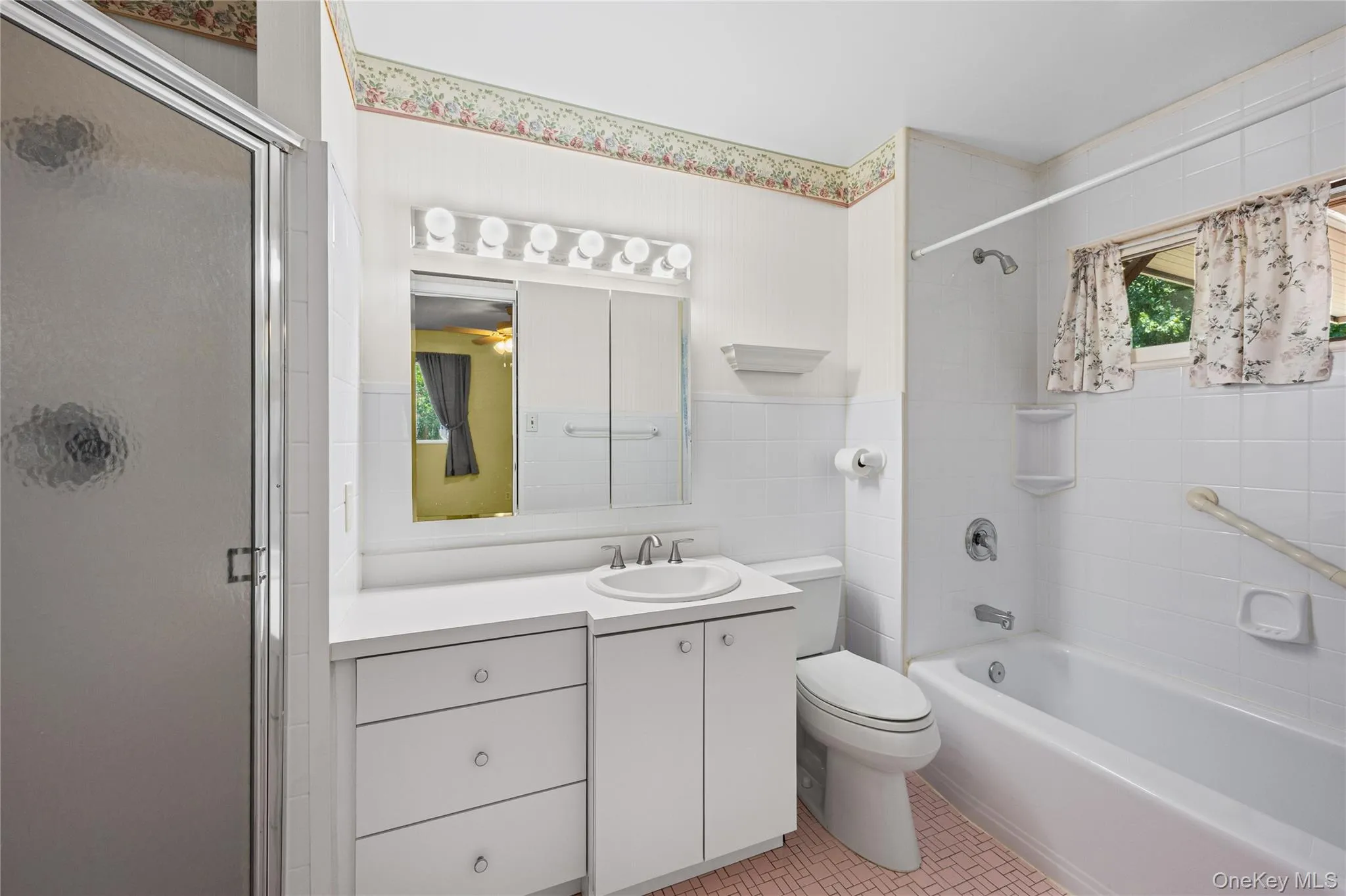 259 Burr Road, Huntington, NY, 3 Bedrooms Bedrooms, 8 Rooms Rooms,1 BathroomBathrooms,Residential,For Rent,Burr,0,1023359 259 Burr Road, Huntington, NY, 3 Bedrooms Bedrooms, 8 Rooms Rooms,1 BathroomBathrooms,Residential,For Rent,Burr,0,1023359