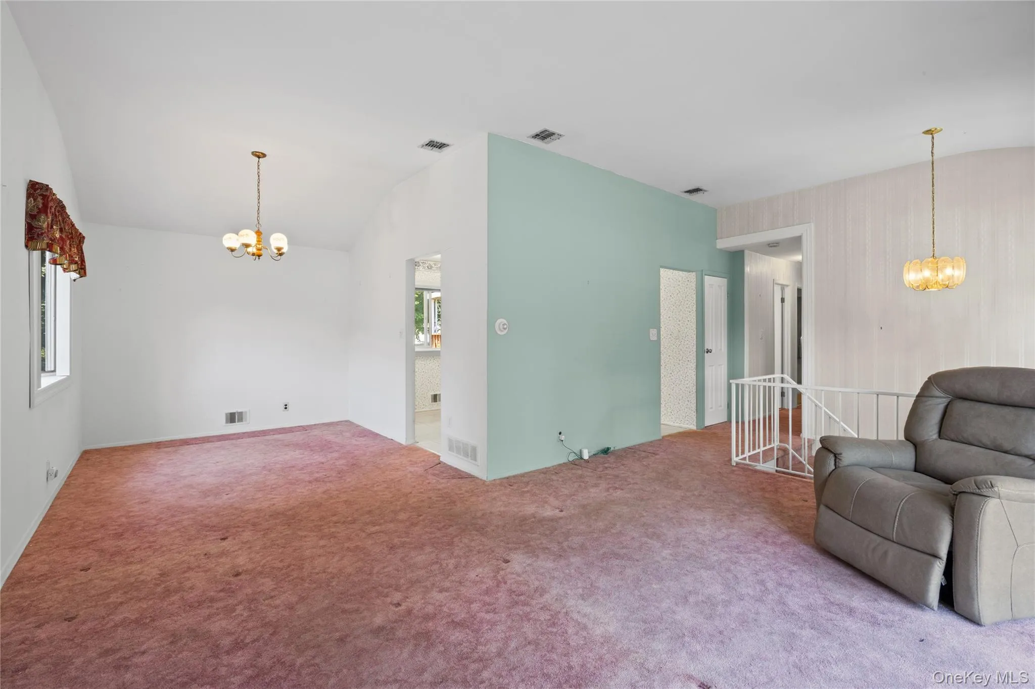 259 Burr Road, Huntington, NY, 3 Bedrooms Bedrooms, 8 Rooms Rooms,1 BathroomBathrooms,Residential,For Rent,Burr,0,1023359 259 Burr Road, Huntington, NY, 3 Bedrooms Bedrooms, 8 Rooms Rooms,1 BathroomBathrooms,Residential,For Rent,Burr,0,1023359
