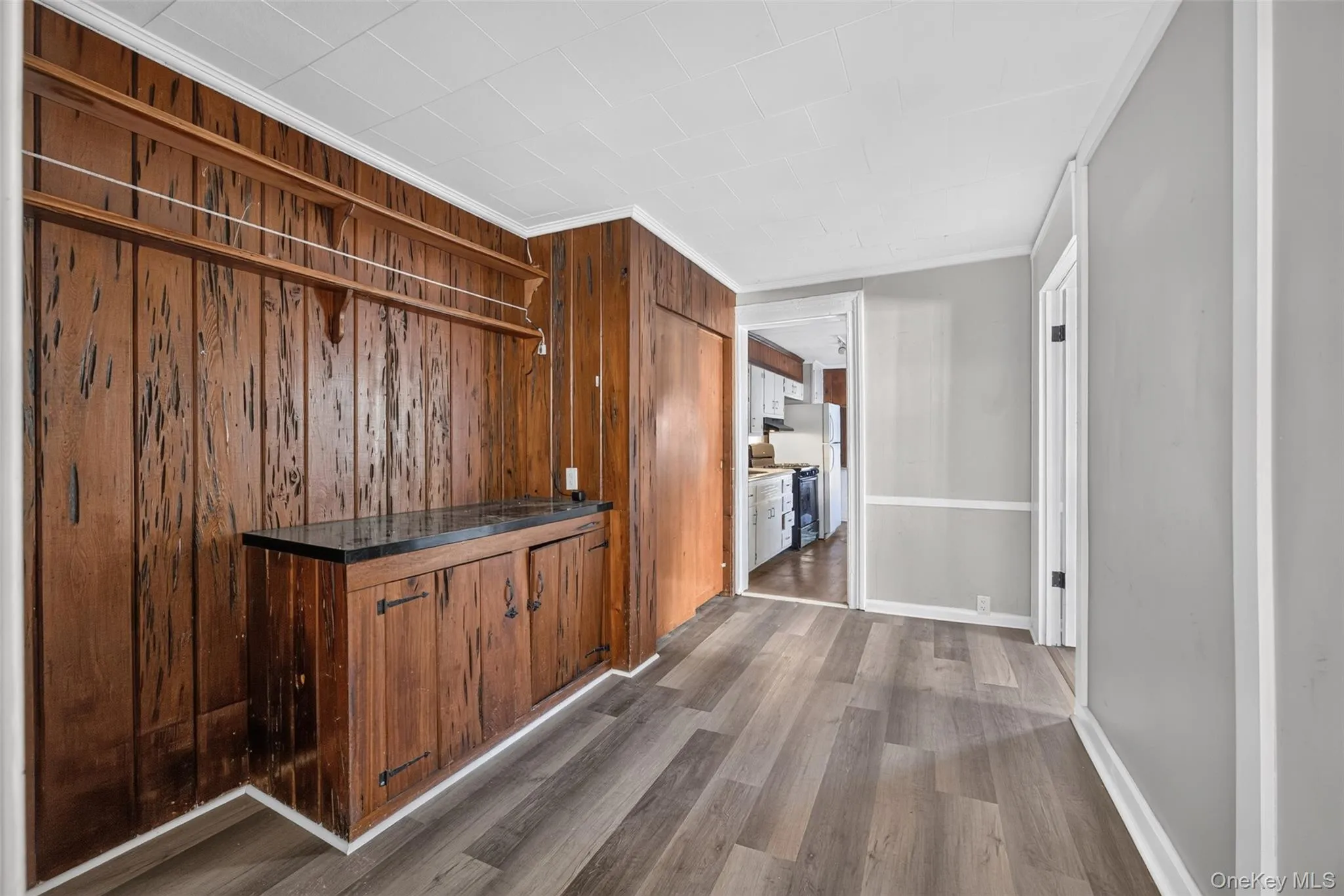 10 Washington Avenue, Lloyd, NY, 3 Bedrooms Bedrooms, 6 Rooms Rooms,1 BathroomBathrooms,Residential Lease,For Rent,Washington,0,1023361 10 Washington Avenue, Lloyd, NY, 3 Bedrooms Bedrooms, 6 Rooms Rooms,1 BathroomBathrooms,Residential Lease,For Rent,Washington,0,1023361