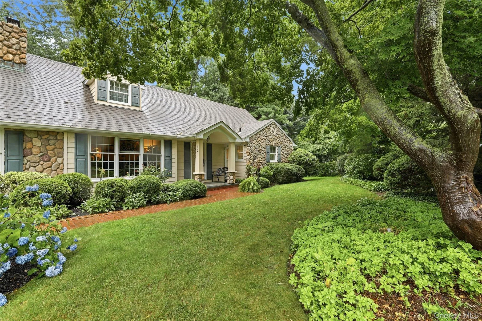73 Cove Road, Huntington, NY, 4 Bedrooms Bedrooms, 9 Rooms Rooms,3 BathroomsBathrooms,Residential,For Rent,Cove,0,1023362 73 Cove Road, Huntington, NY, 4 Bedrooms Bedrooms, 9 Rooms Rooms,3 BathroomsBathrooms,Residential,For Rent,Cove,0,1023362